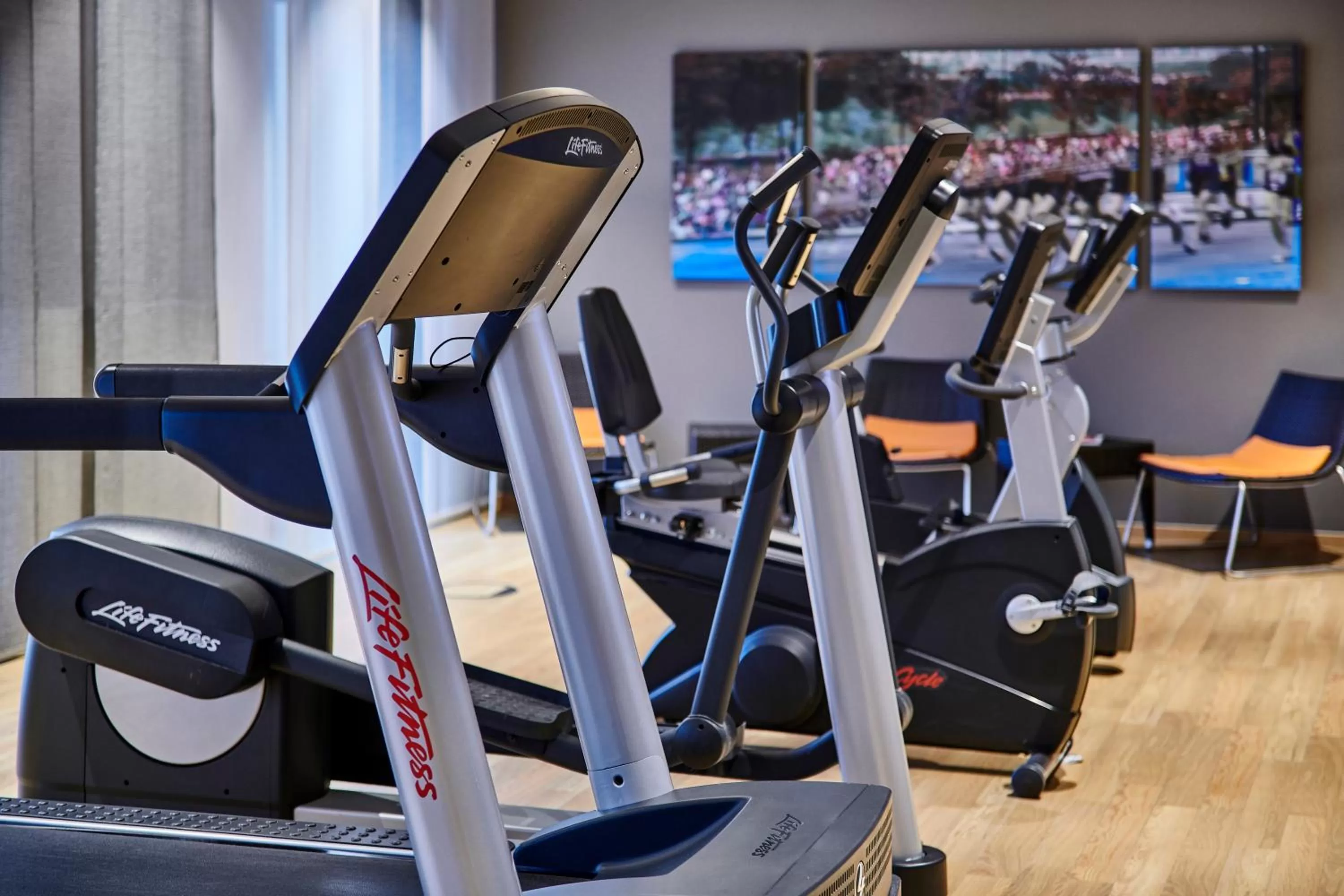 Fitness centre/facilities in Holiday Inn Düsseldorf City – Toulouser Allee by IHG