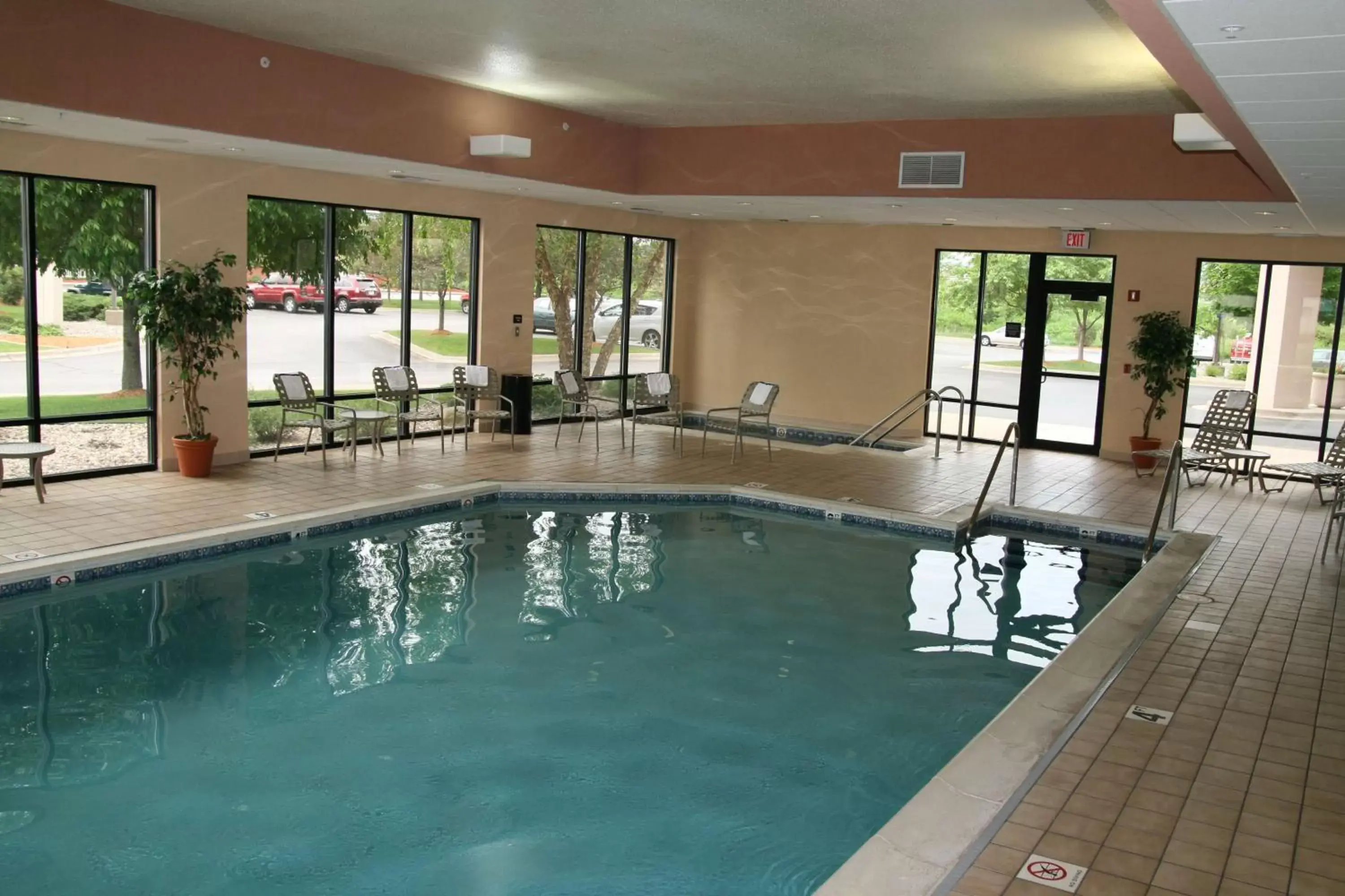 Pool view in Hampton Inn La Crosse/Onalaska Pool view in Hampton Inn La Crosse/Onalaska