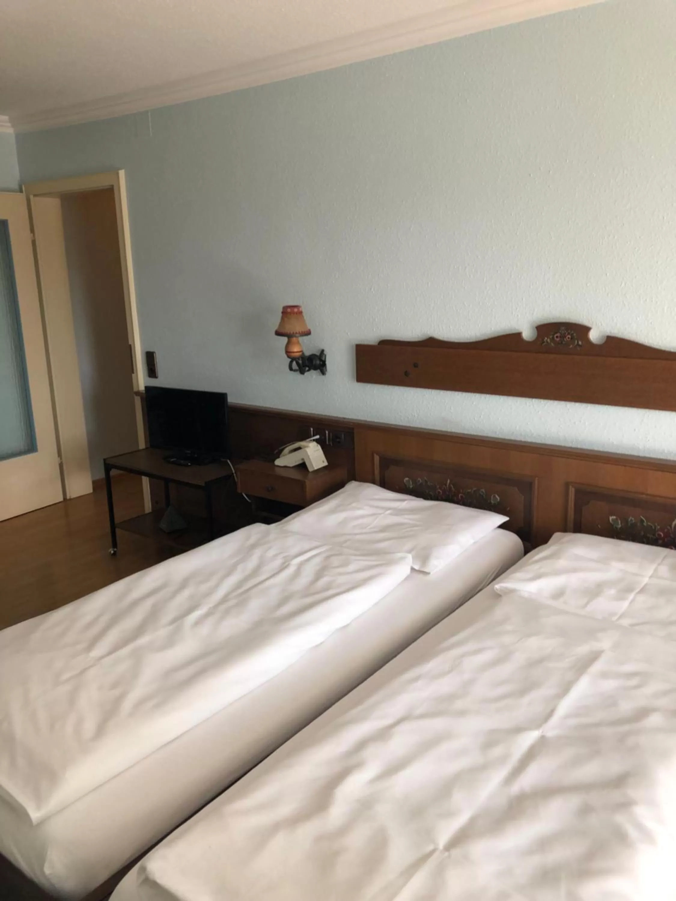 Bed in Hotel Pflieger
