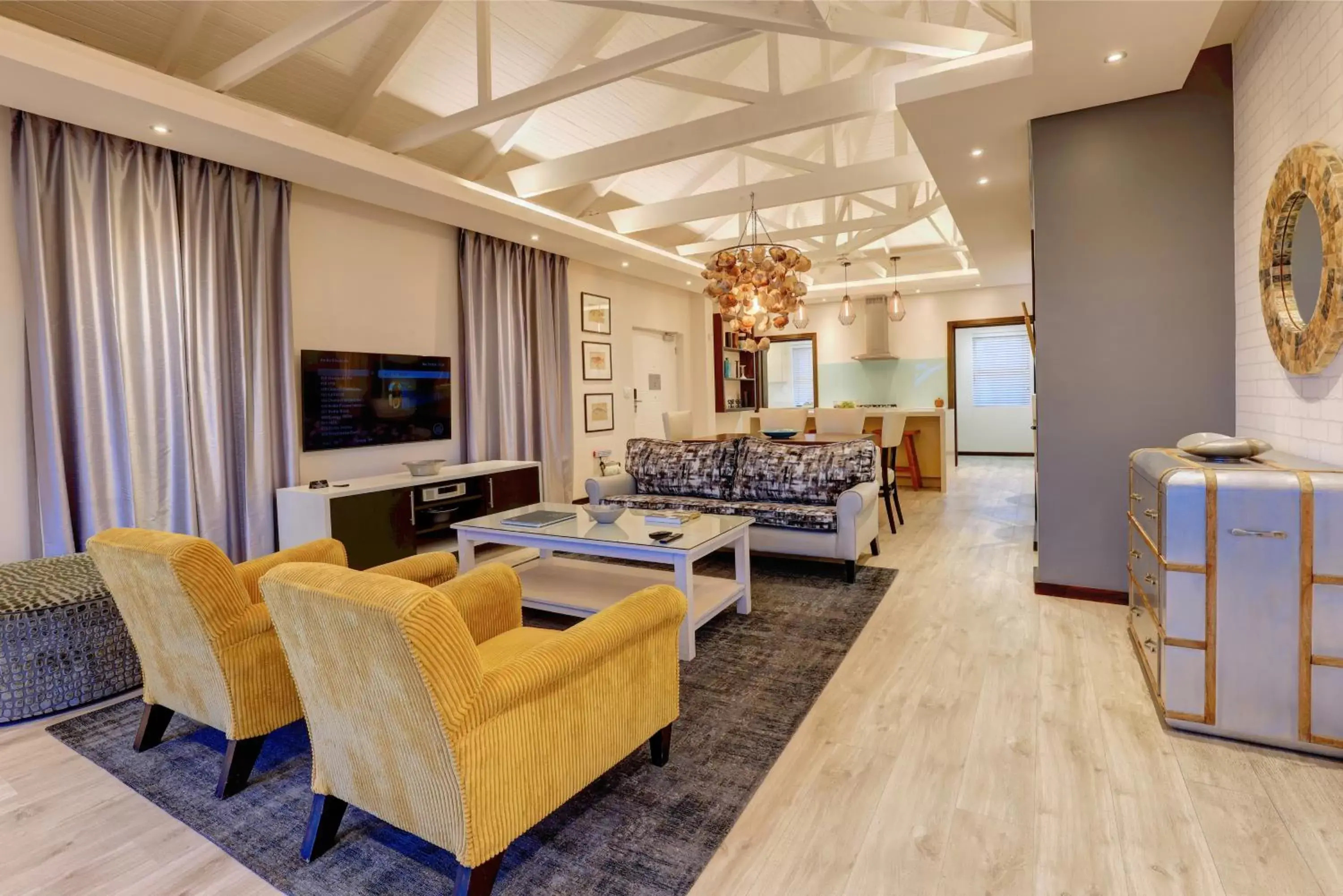 Living room, Seating Area in Protea Hotel by Marriott Mossel Bay