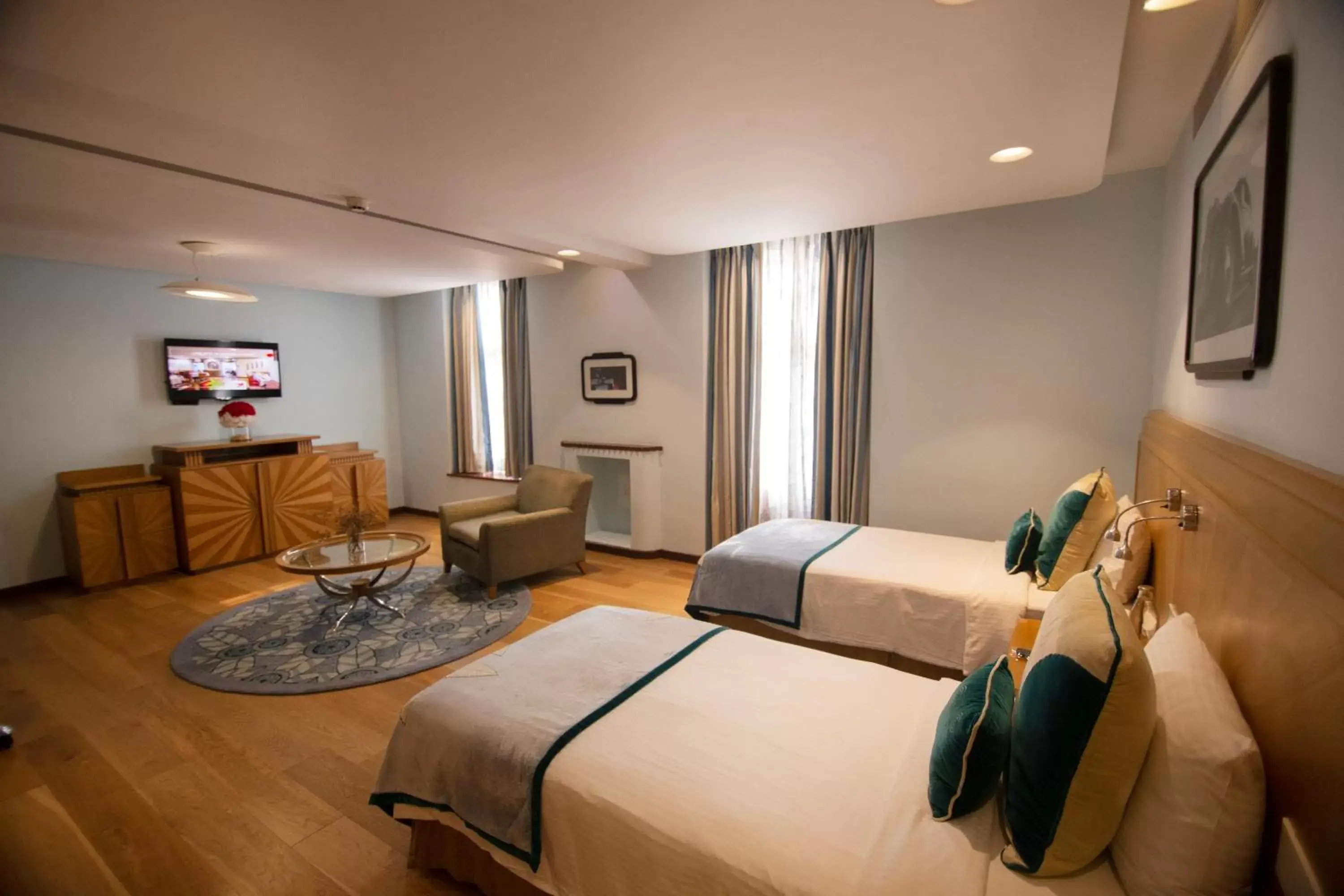 TV and multimedia, Bed in Ambassador, New Delhi - IHCL SeleQtions TV and multimedia, Bed in Ambassador, New Delhi - IHCL SeleQtions