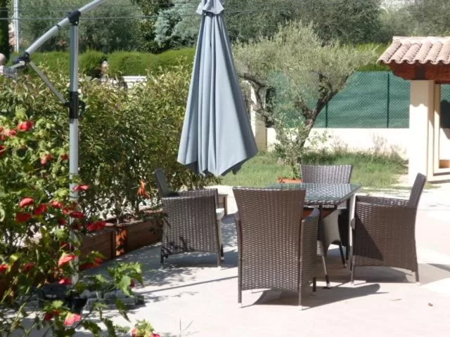 Patio, Patio/Outdoor Area in Chambre d'hôtes "La Bastide des Eucalyptus"