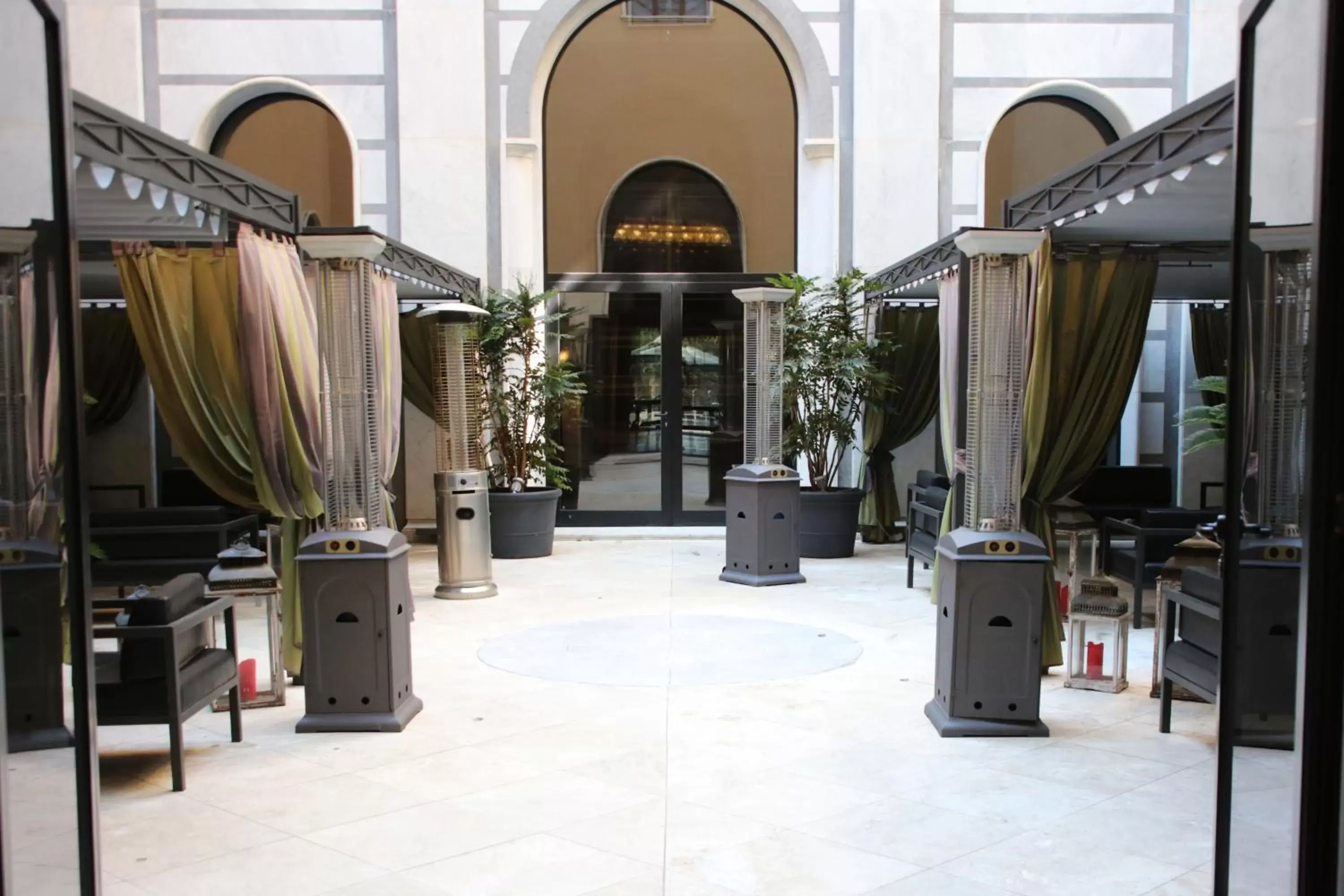 Lounge or bar in TH Roma - Carpegna Palace