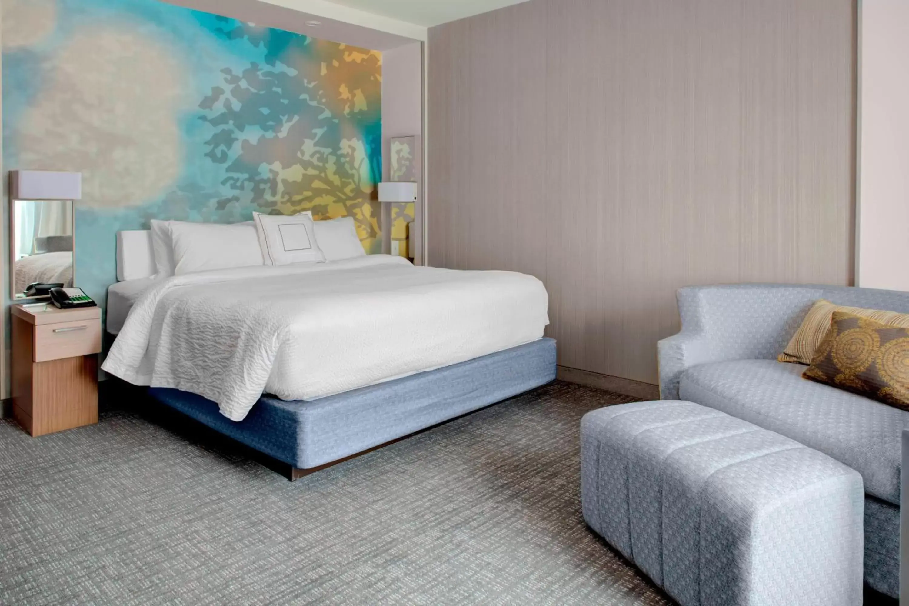 Bedroom, Bed in Courtyard by Marriott Atlanta Kennesaw