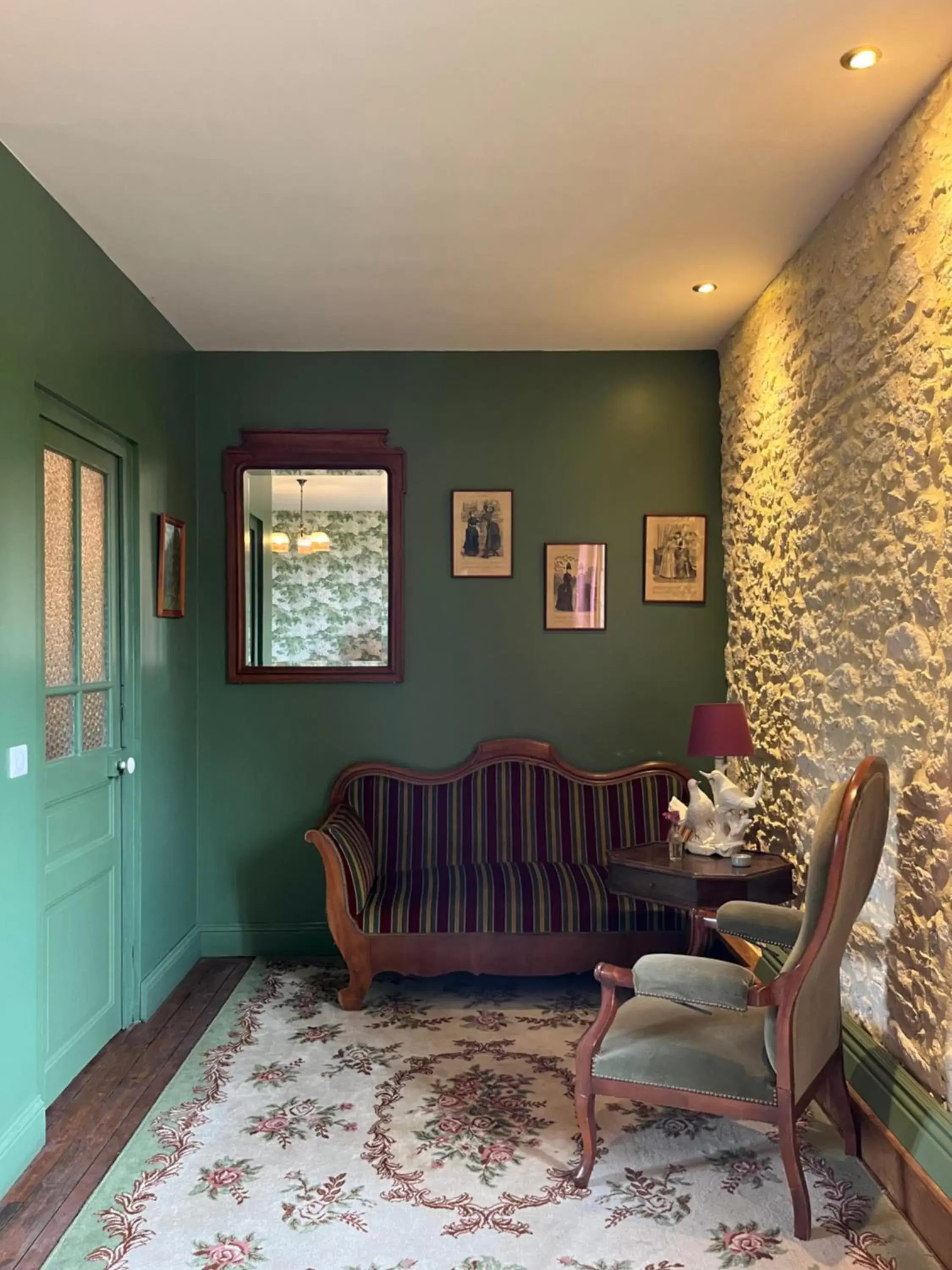 Seating Area in Le Clos Chalmon Chambre d'hôte