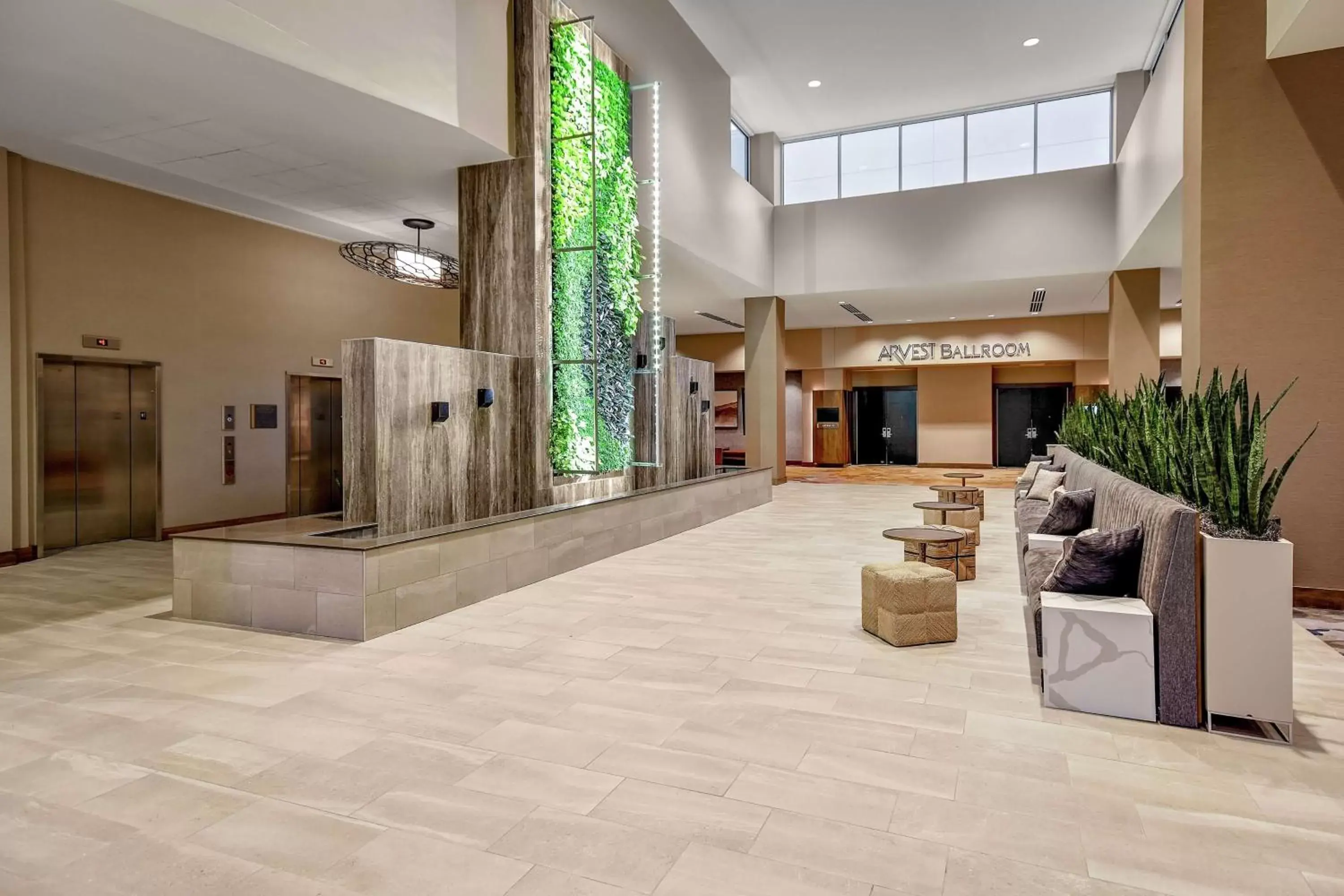 Lobby or reception, Lobby/Reception in Embassy Suites Jonesboro - Arkansas State