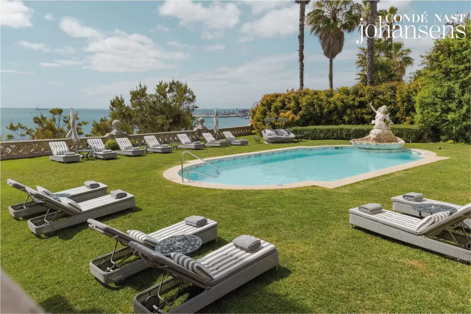 Pool view, Swimming Pool in Estoril Vintage Hotel