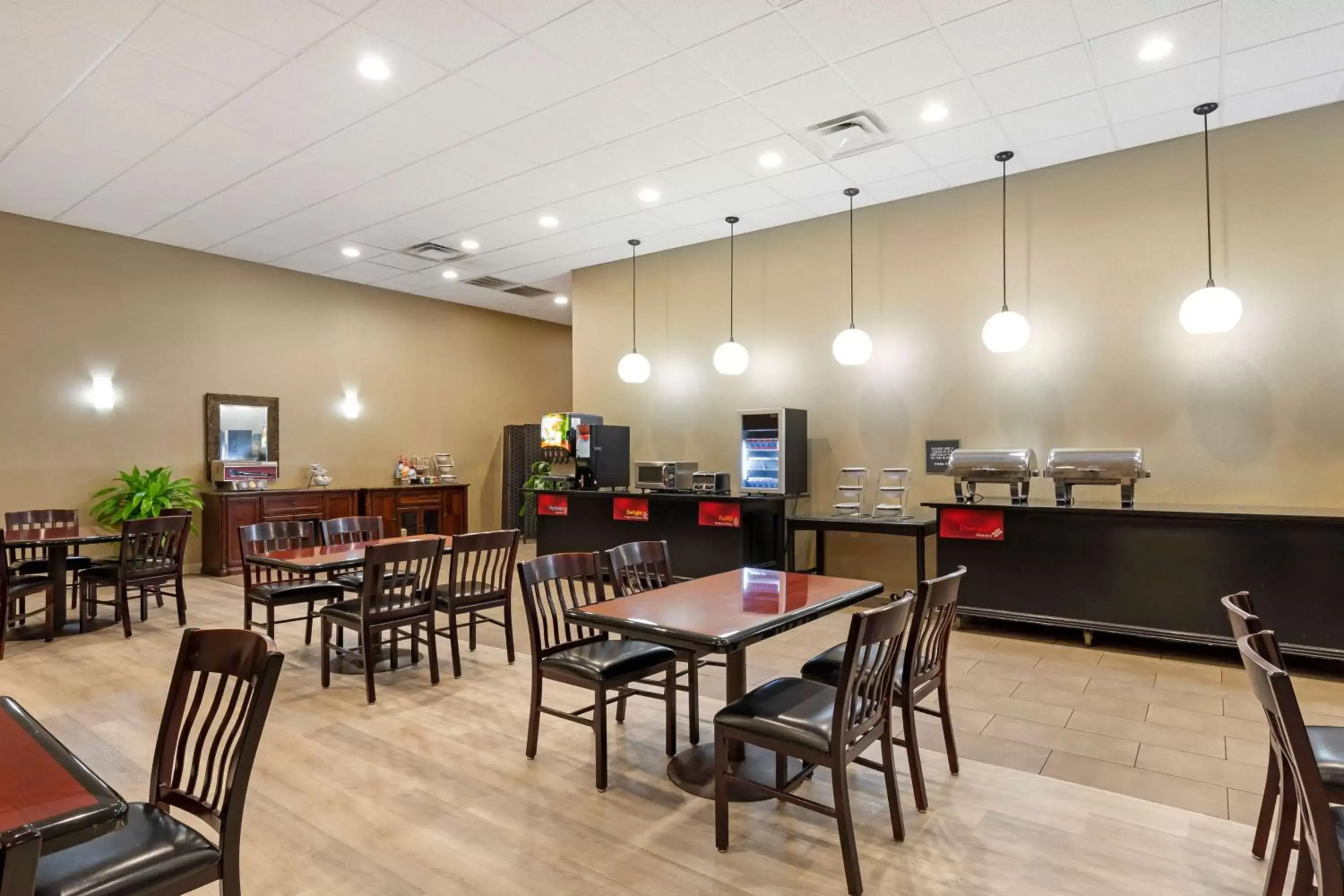 Breakfast, Restaurant/Places to Eat in Best Western Plus Madison-Huntsville Hotel