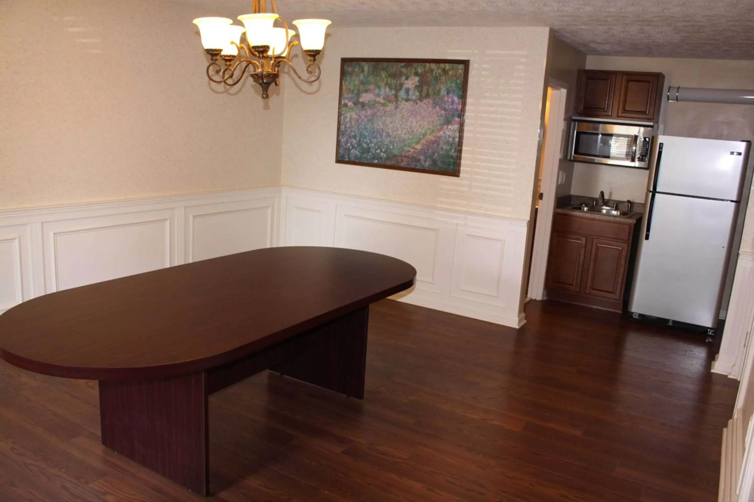 Banquet/Function facilities, Dining Area in Bluegrass Extended Stay