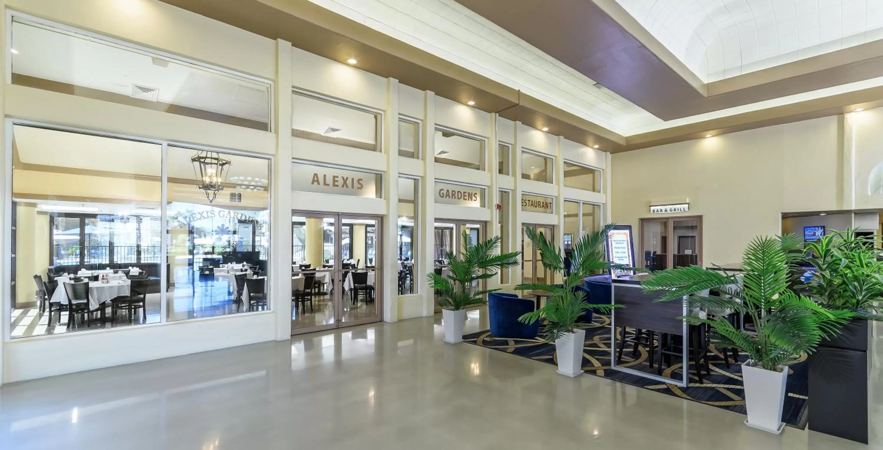 Restaurant/places to eat in Alexis Park All Suite Resort