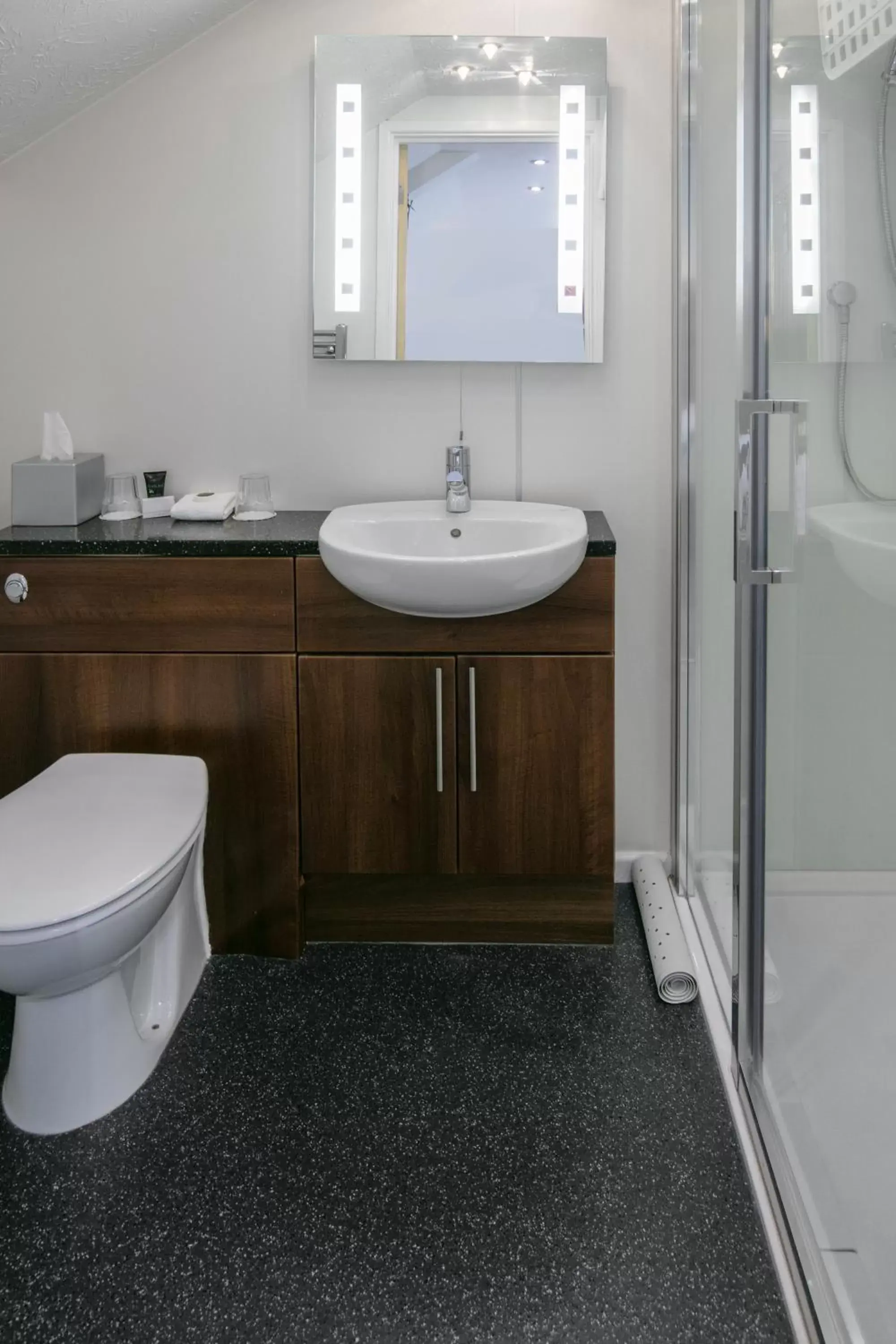 Bathroom in Best Western Annesley House Hotel