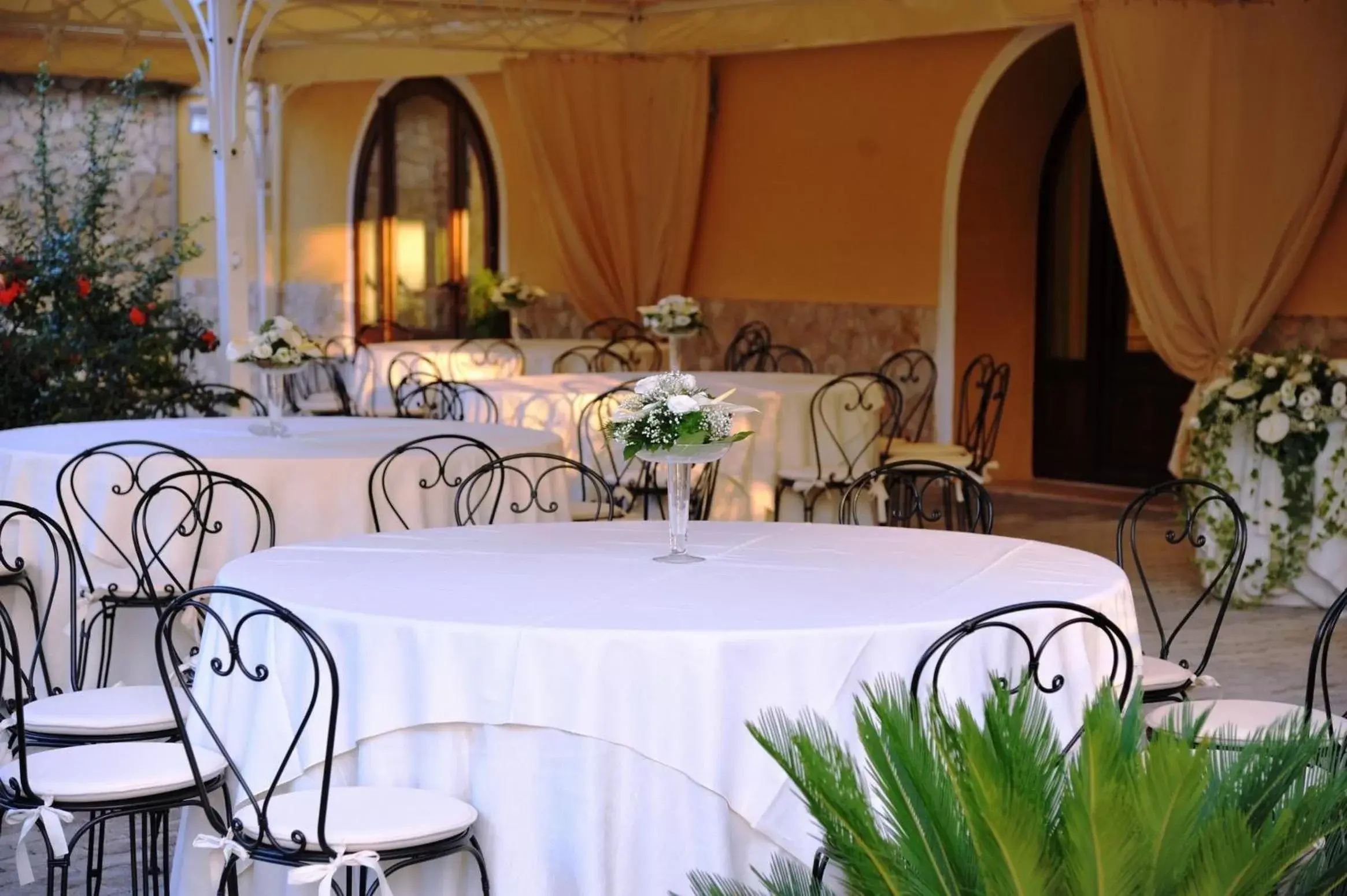 Restaurant/Places to Eat in Hotel Tenuta San Francesco