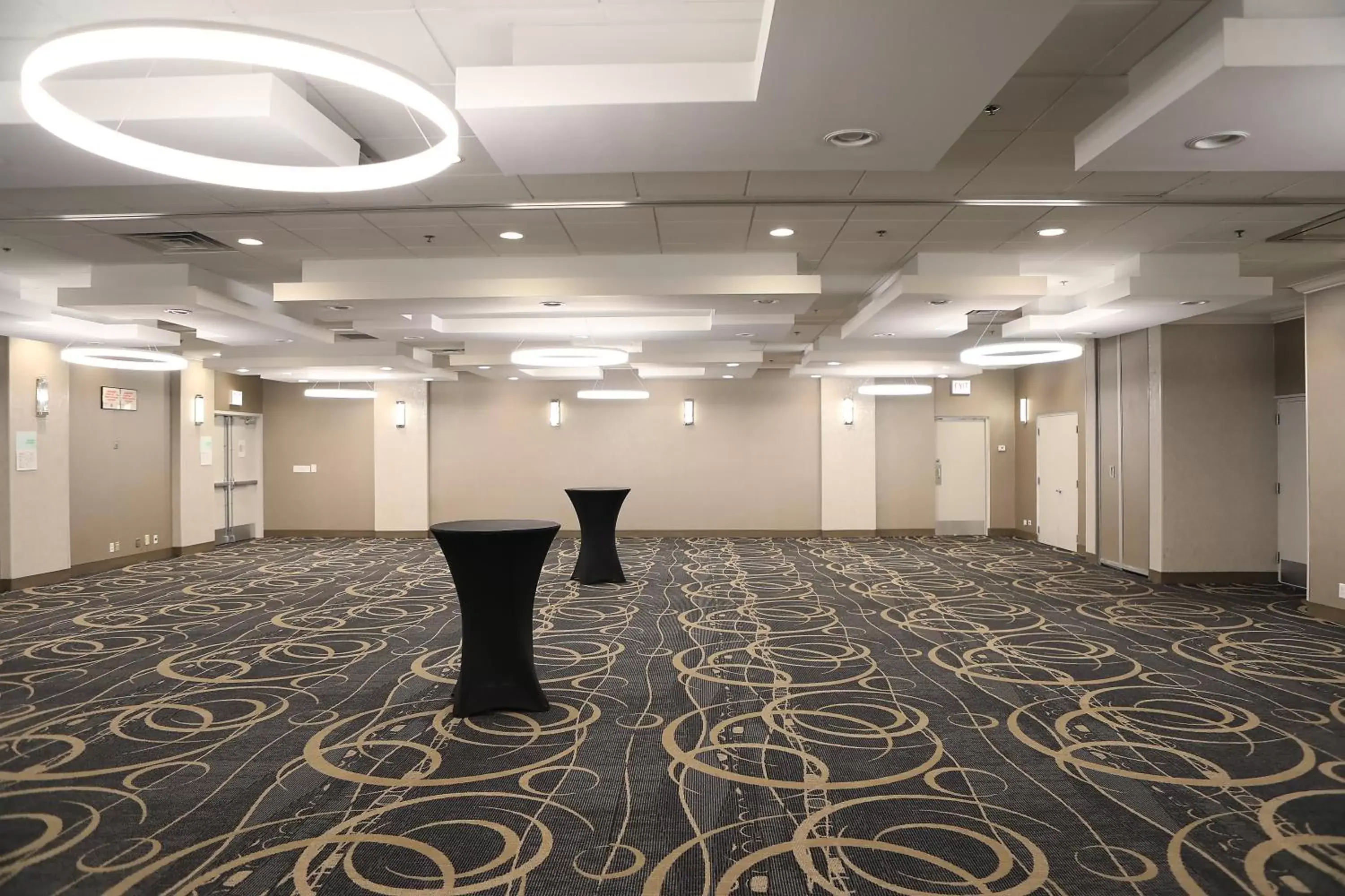 Meeting/conference room, Banquet Facilities in Holiday Inn O'Hare Area, an IHG Hotel