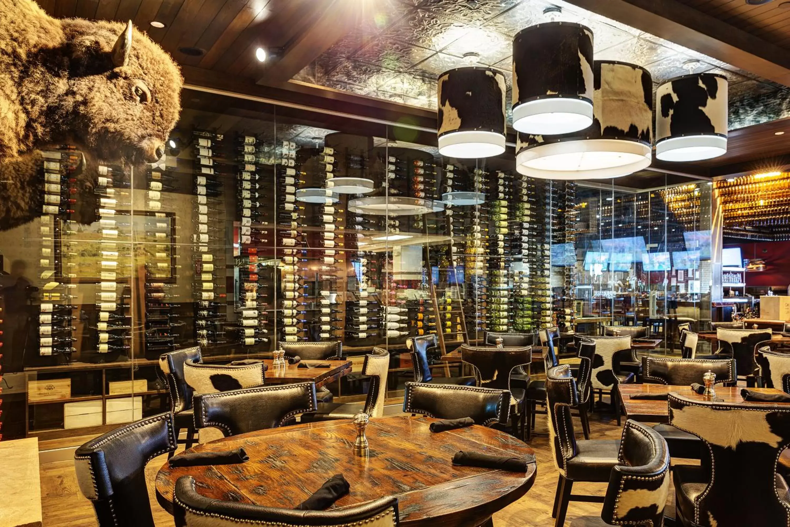 Restaurant/places to eat in El Rancho Hotel Restaurant/places to eat in El Rancho Hotel