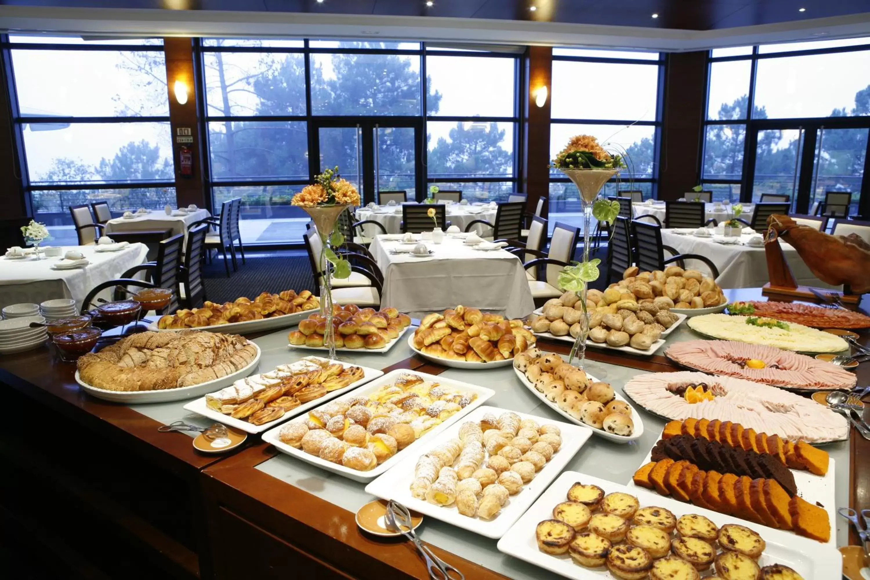 Breakfast in Montebelo Viseu Congress Hotel