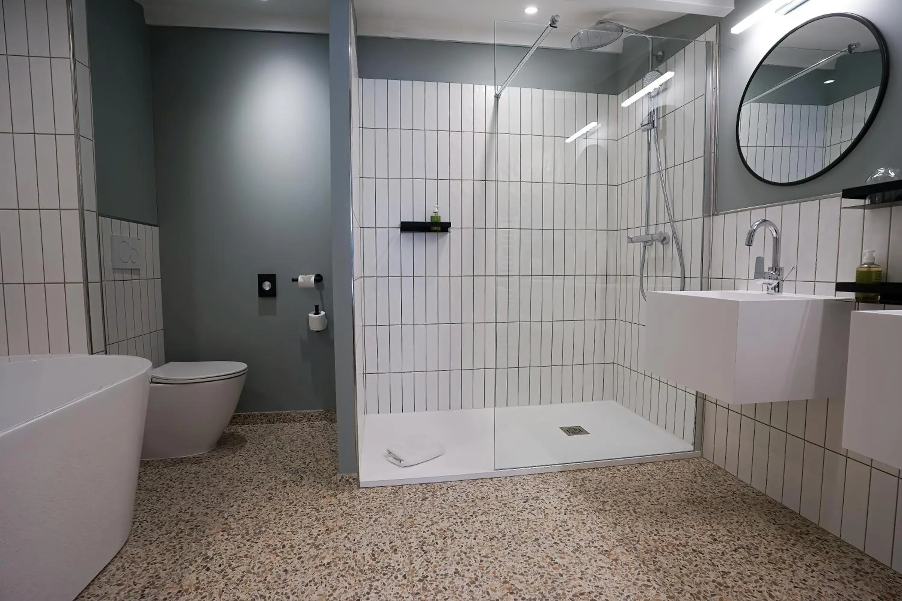 Shower, Bathroom in Quintessia Resort et Spa
