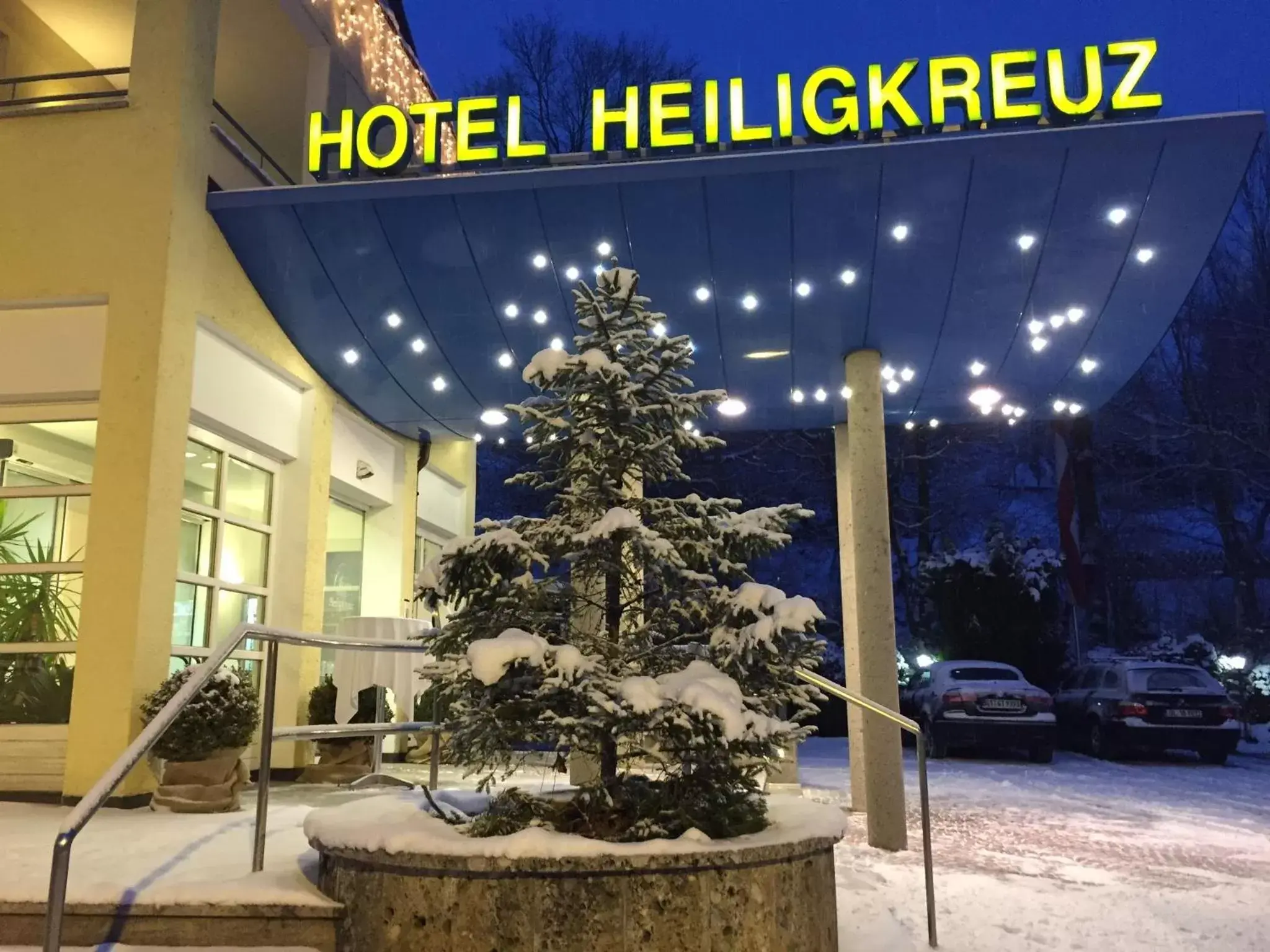 Facade/entrance in Austria Classic Hotel Heiligkreuz