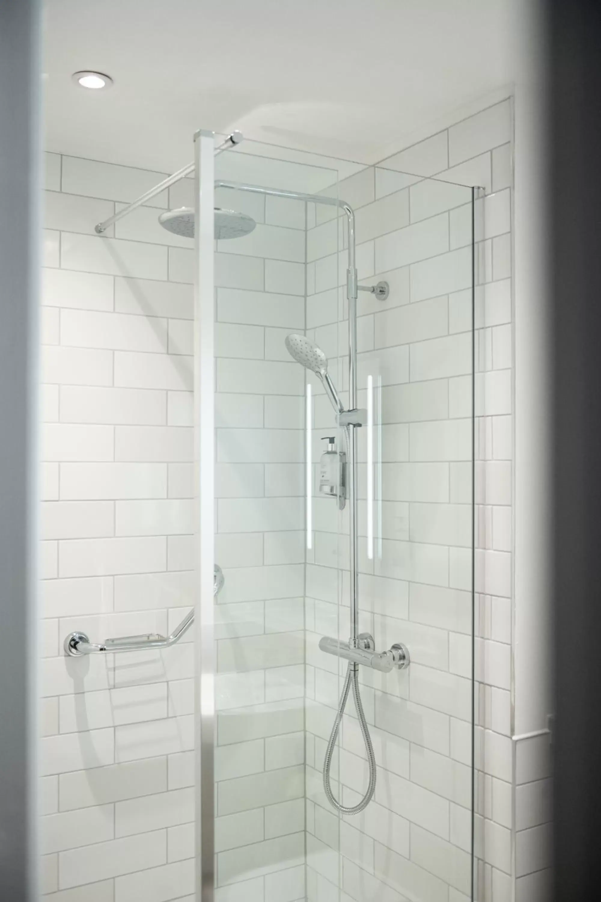 Shower, Bathroom in Miller & Carter Sheffield by Innkeeper's Collection