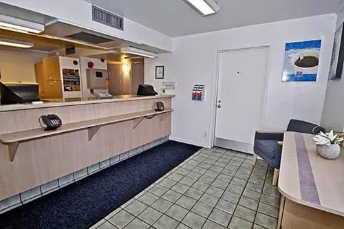 Lobby or reception, Lobby/Reception in Motel 6-Sandston, VA - Richmond, Va