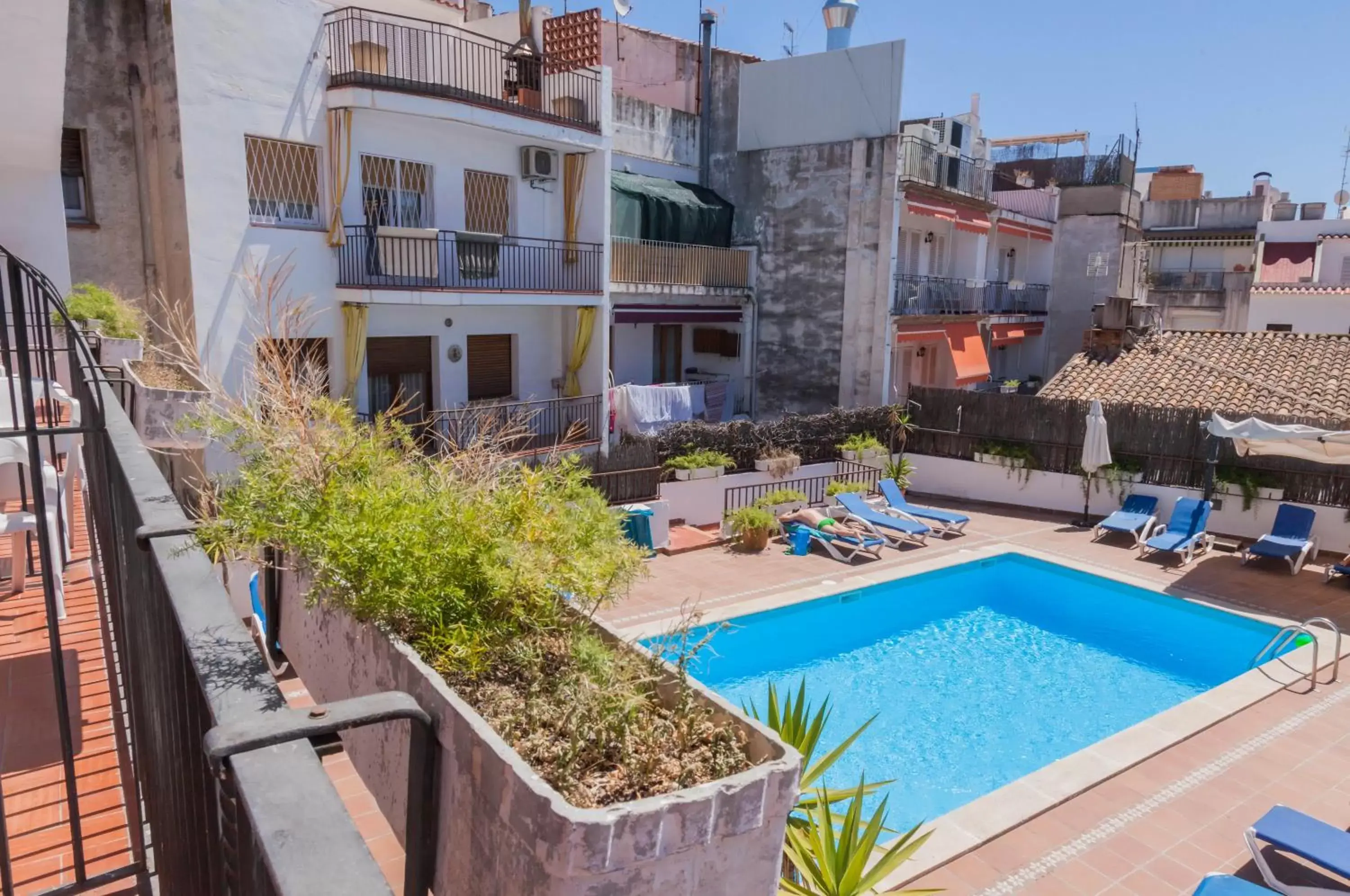 Pool view, Swimming Pool in El Cid