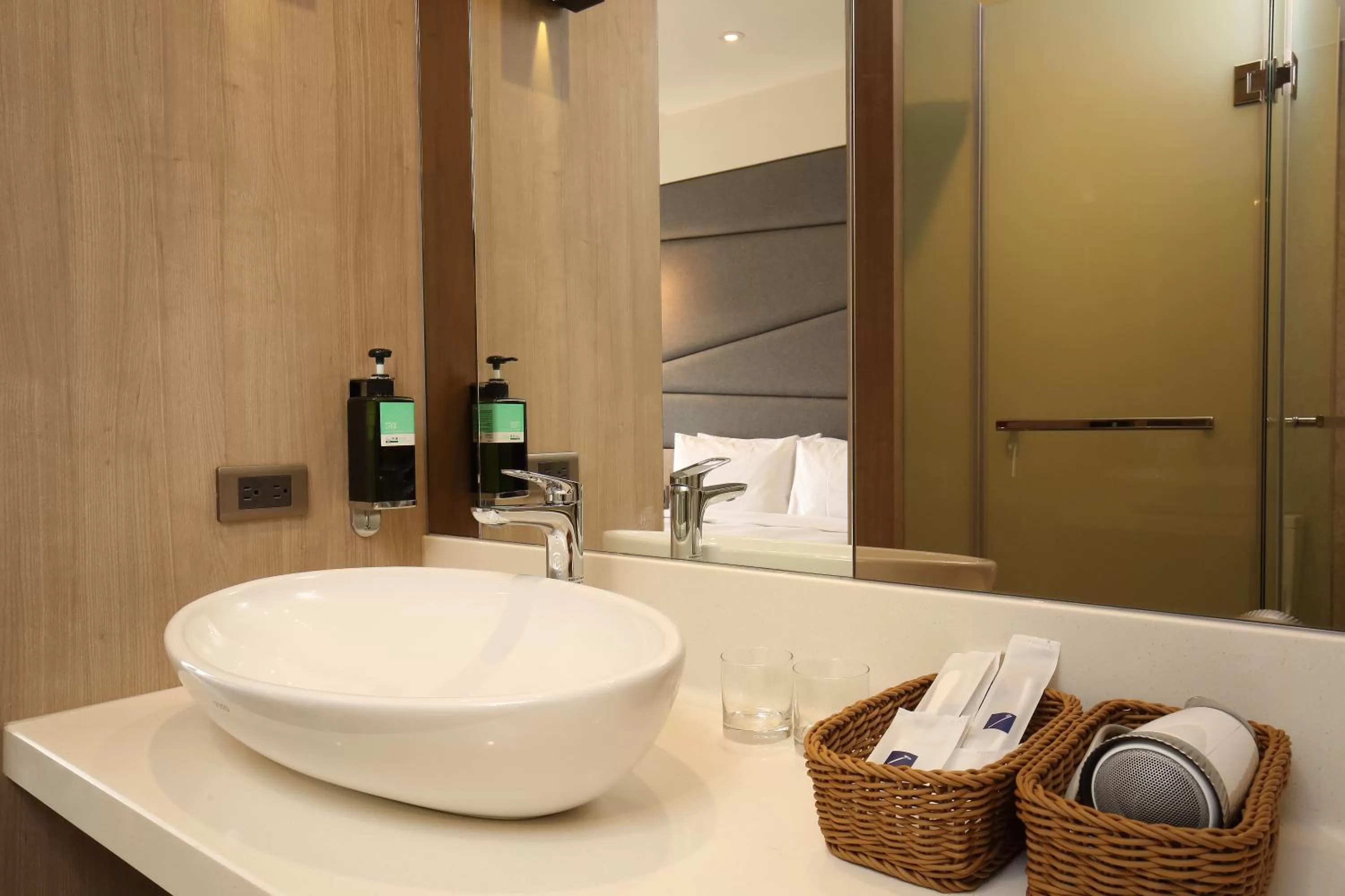 Photo of the whole room in Kloud Hotel