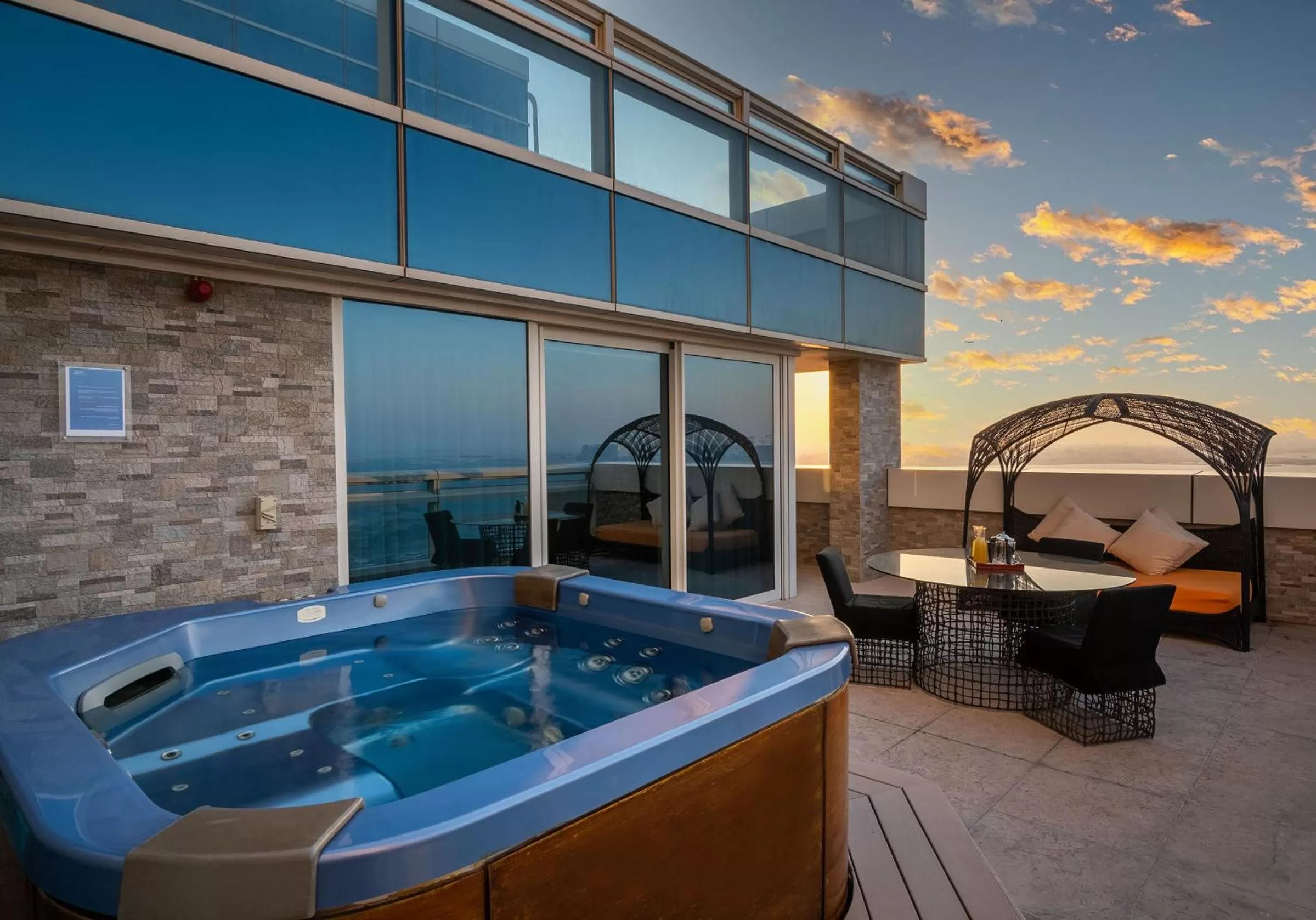 Sunrise in The Art Hotel & Resort