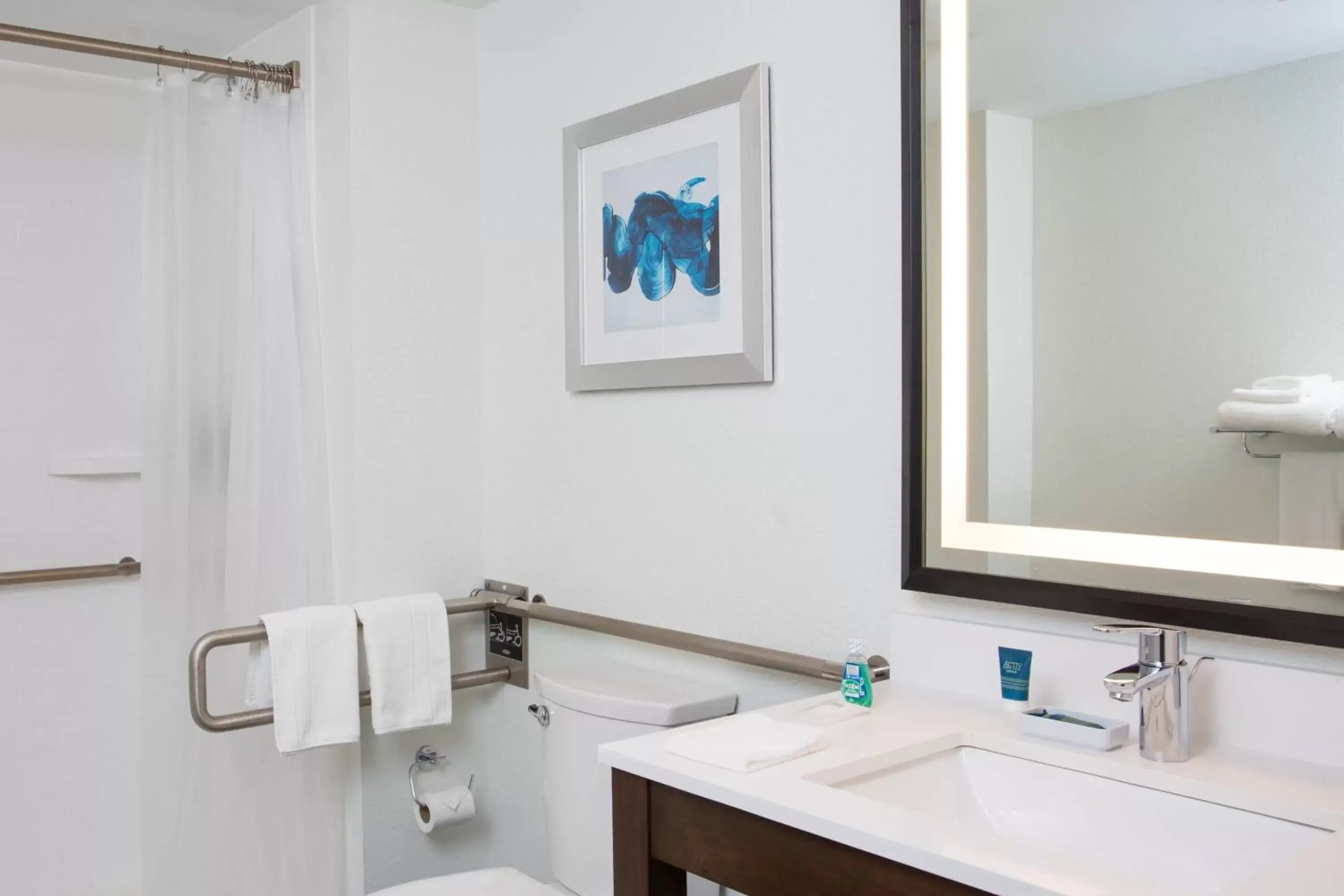 Bathroom in Four Points by Sheraton Eastham Cape Cod