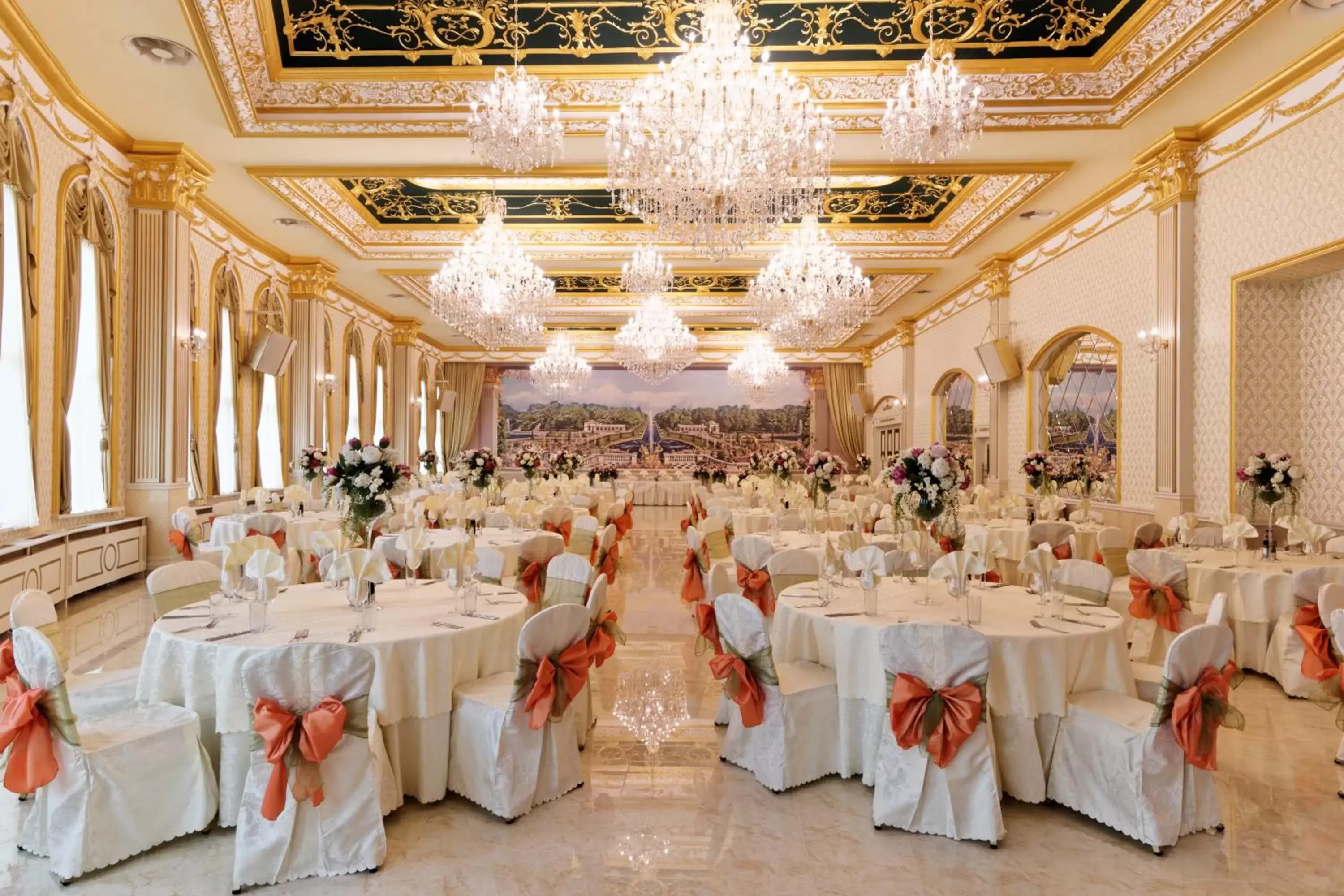 Restaurant/places to eat, Banquet Facilities in Hotel Montecito