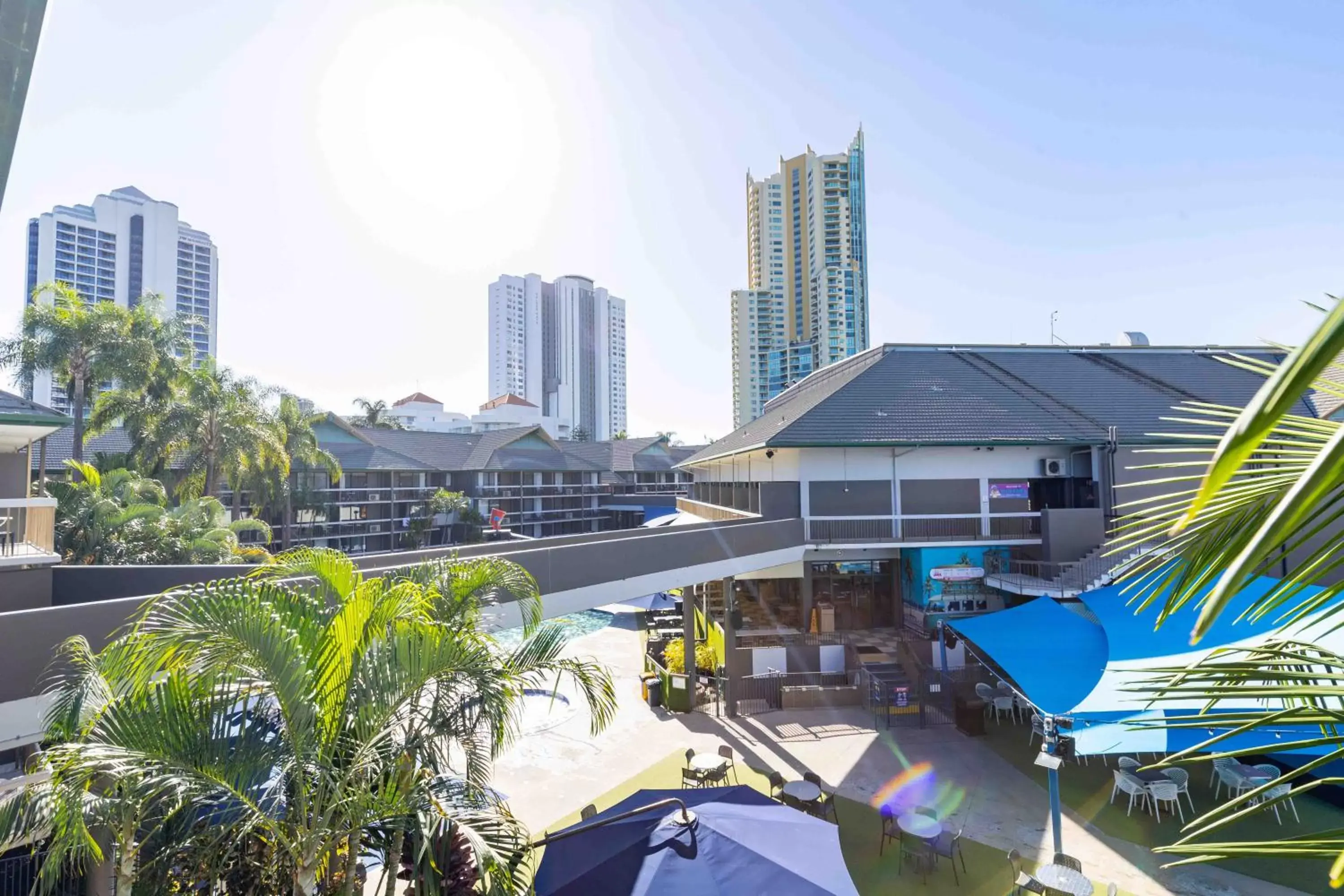 Balcony/Terrace, Pool View in Paradise Resort Gold Coast