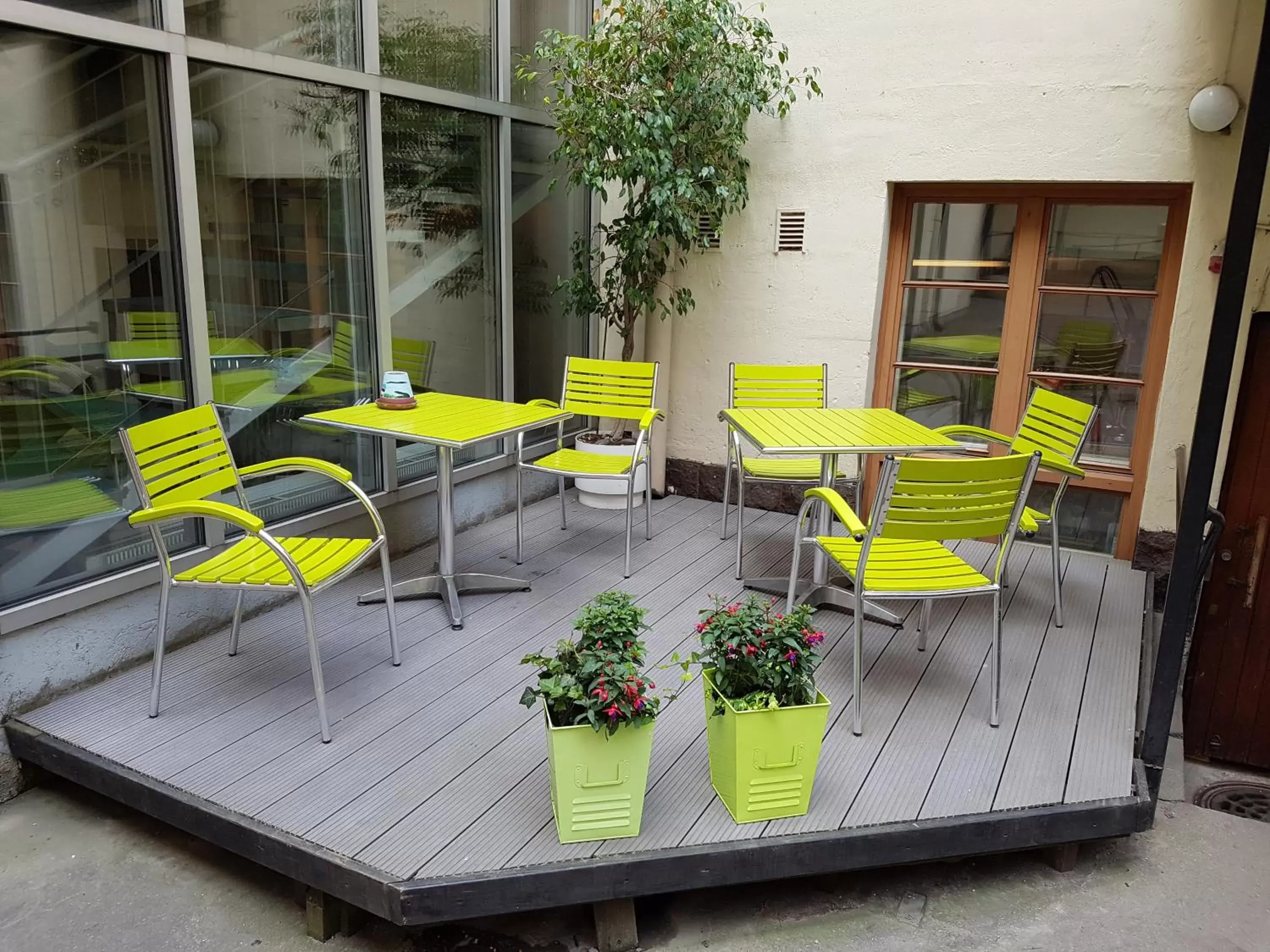 Inner courtyard view in Hotel Anna