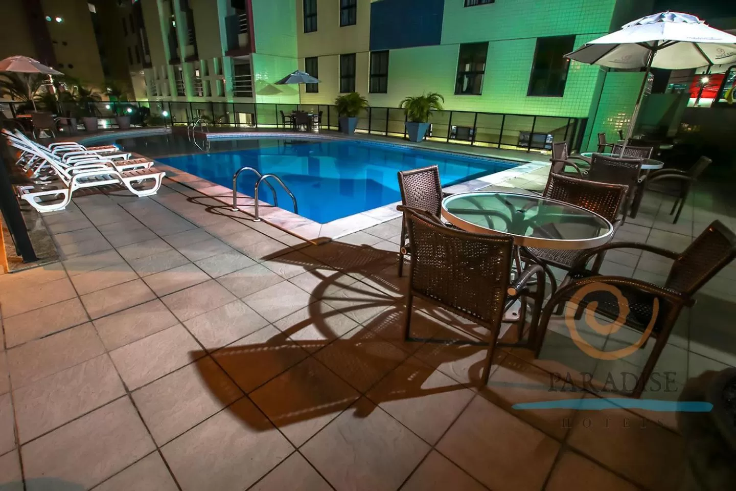 Swimming pool in Paradise Flat