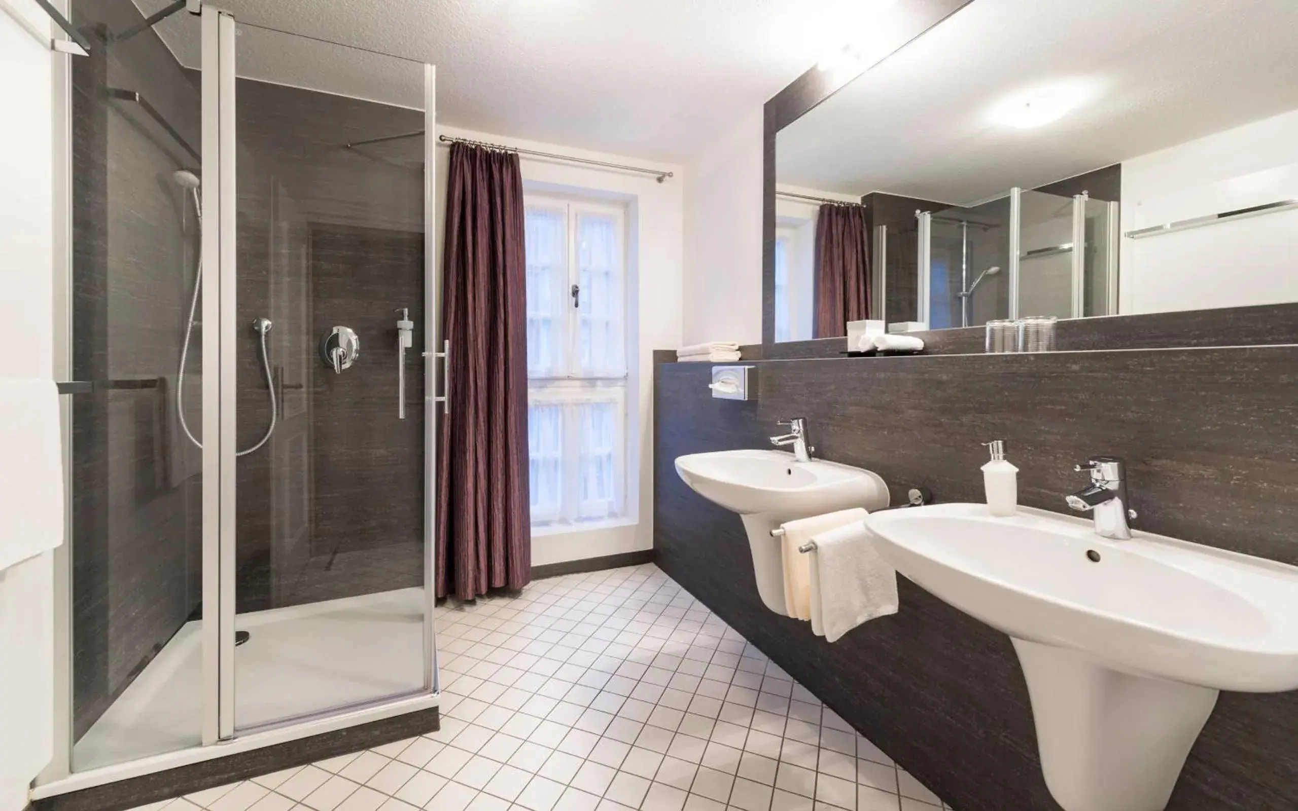 Photo of the whole room, Bathroom in Romantik Hotel zum Stern