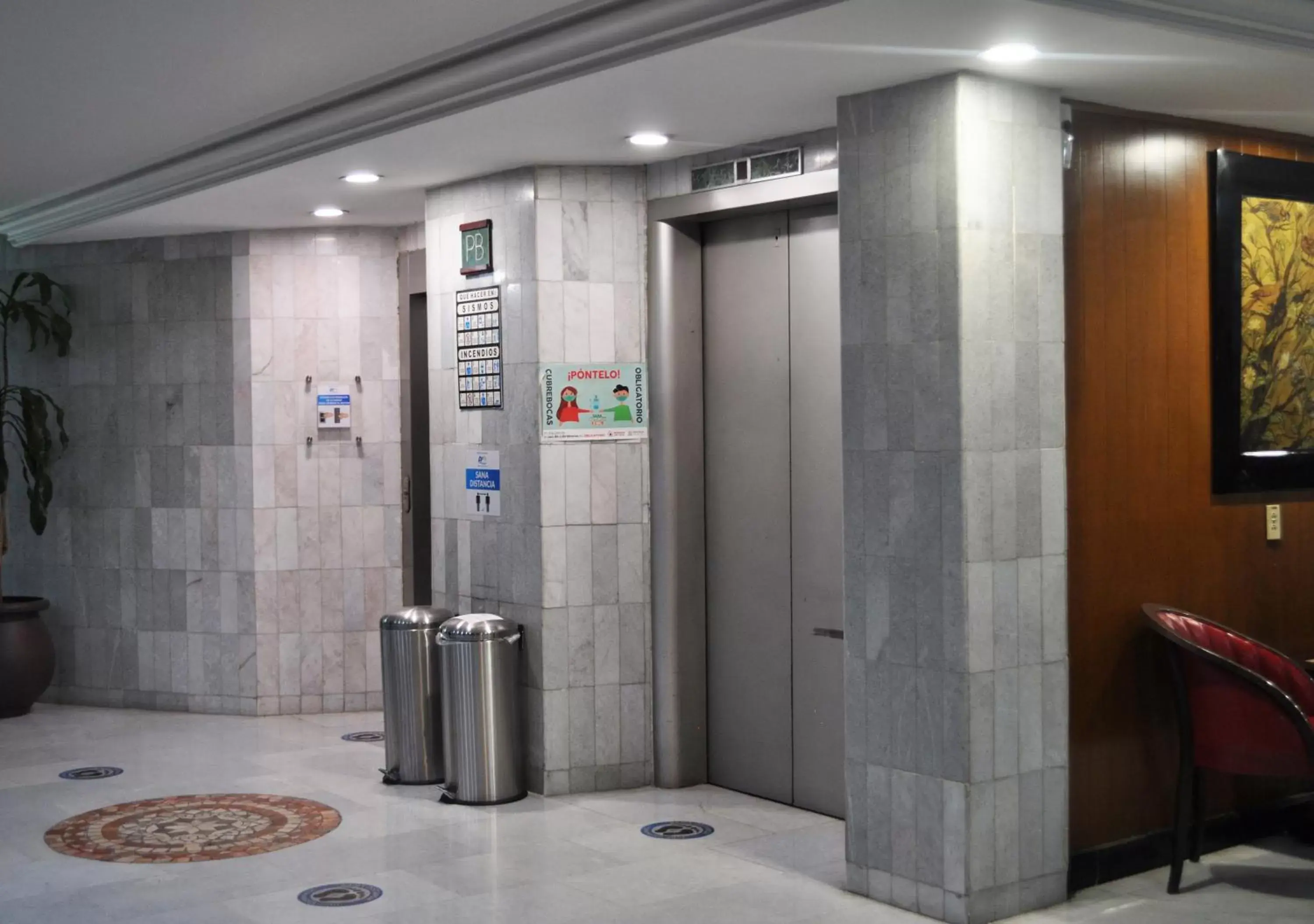 Lobby or reception, Bathroom in Hotel Arroyo de la Plata
