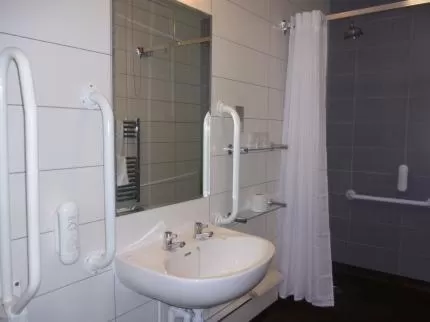 Shower, Bathroom in The Golden Acorn Wetherspoon