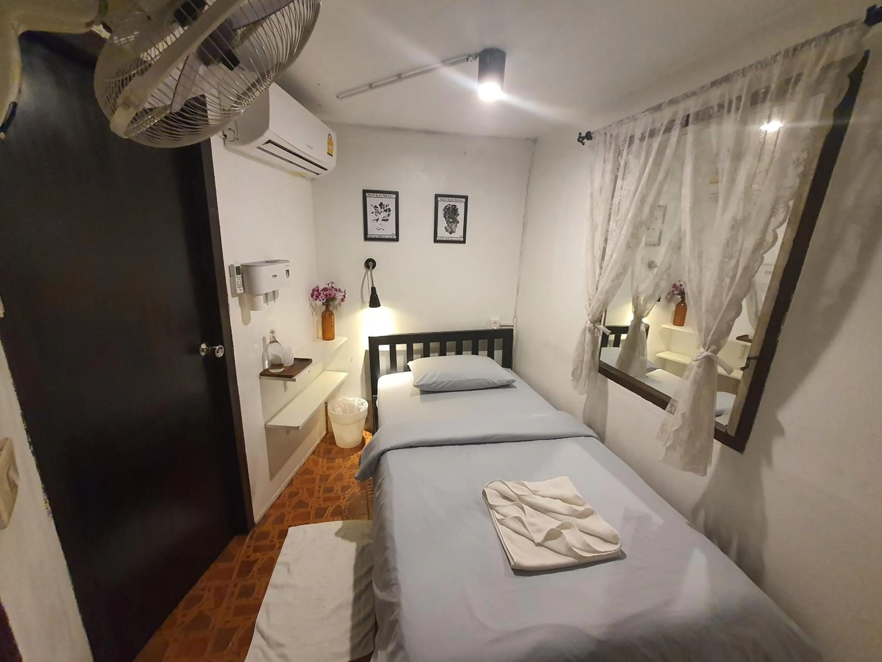 Bed in Home 16  (Hostel 16)