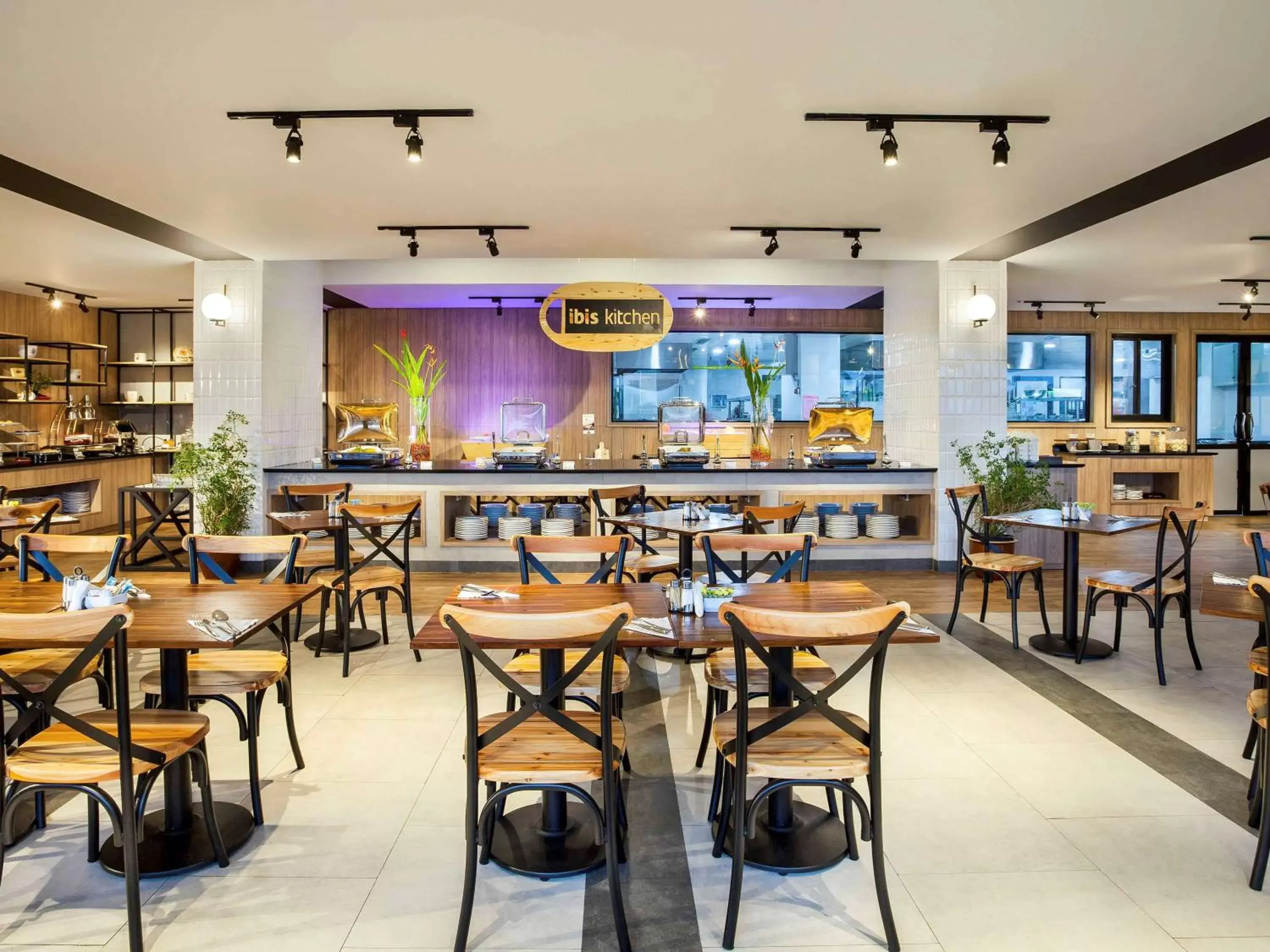 Restaurant/Places to Eat in ibis Pontianak City Center