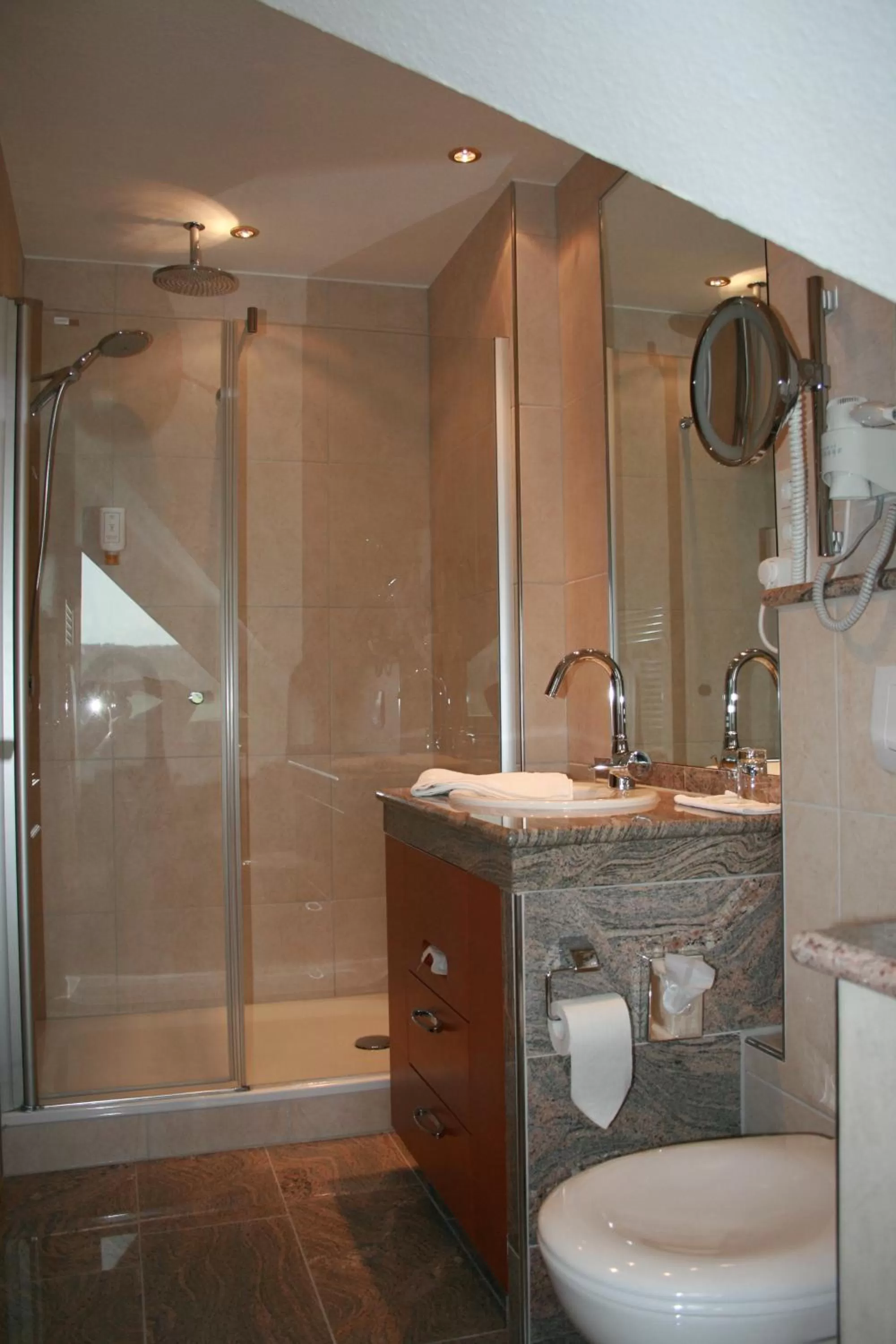 Bathroom in Ringhotel Teutoburger Wald