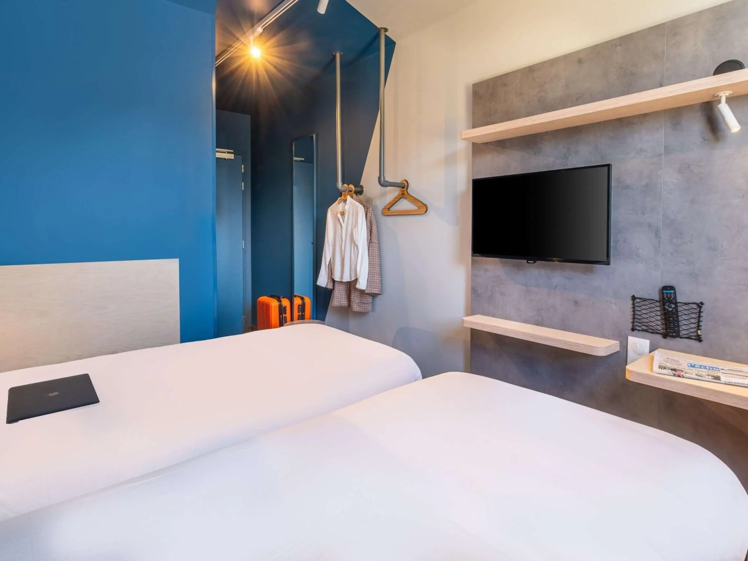 Bedroom, Bed in ibis budget Nantes Nord Treillières Bedroom, Bed in ibis budget Nantes Nord Treillières