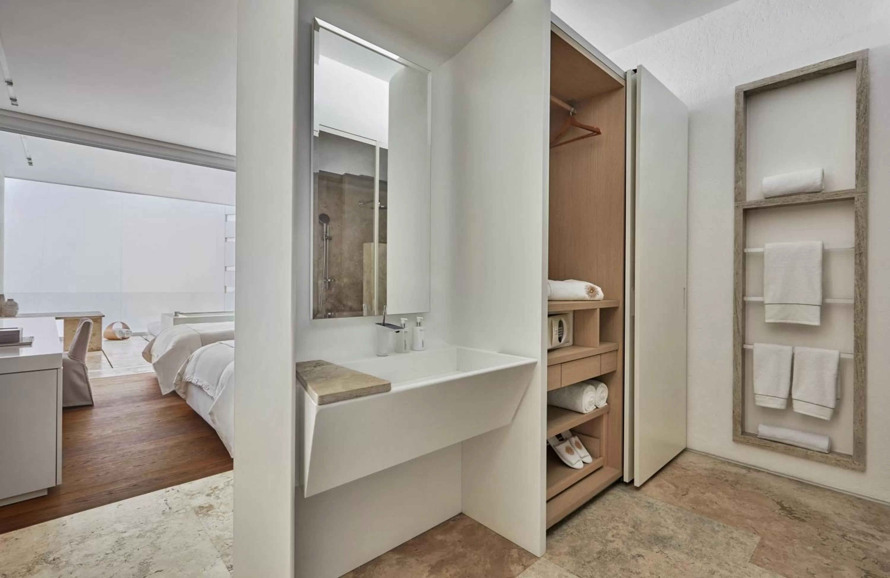 Bathroom, Bed in Viceroy Los Cabos