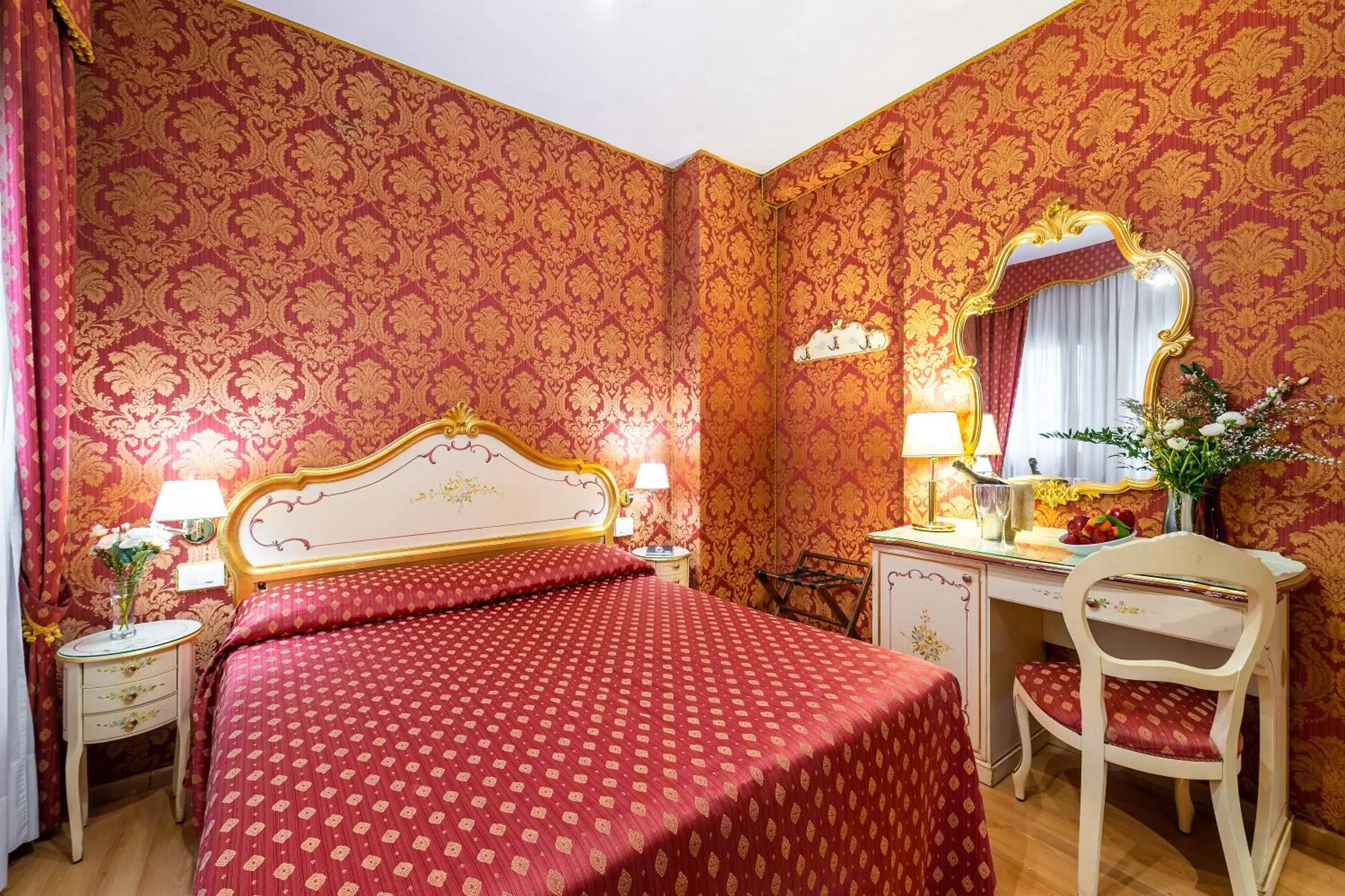 Photo of the whole room, Bed in Al Gazzettino