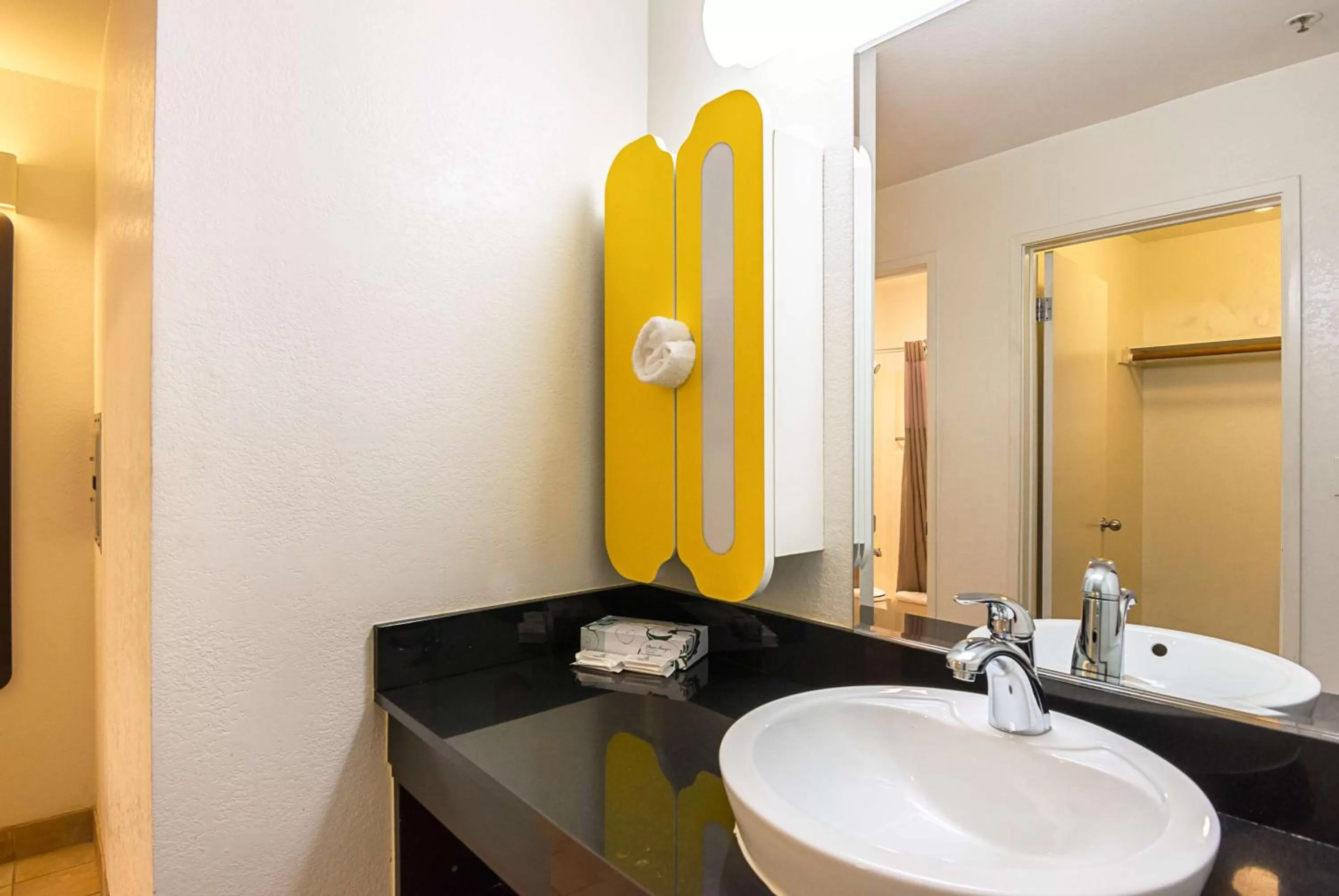 Bathroom in Studio 6-Concord, CA