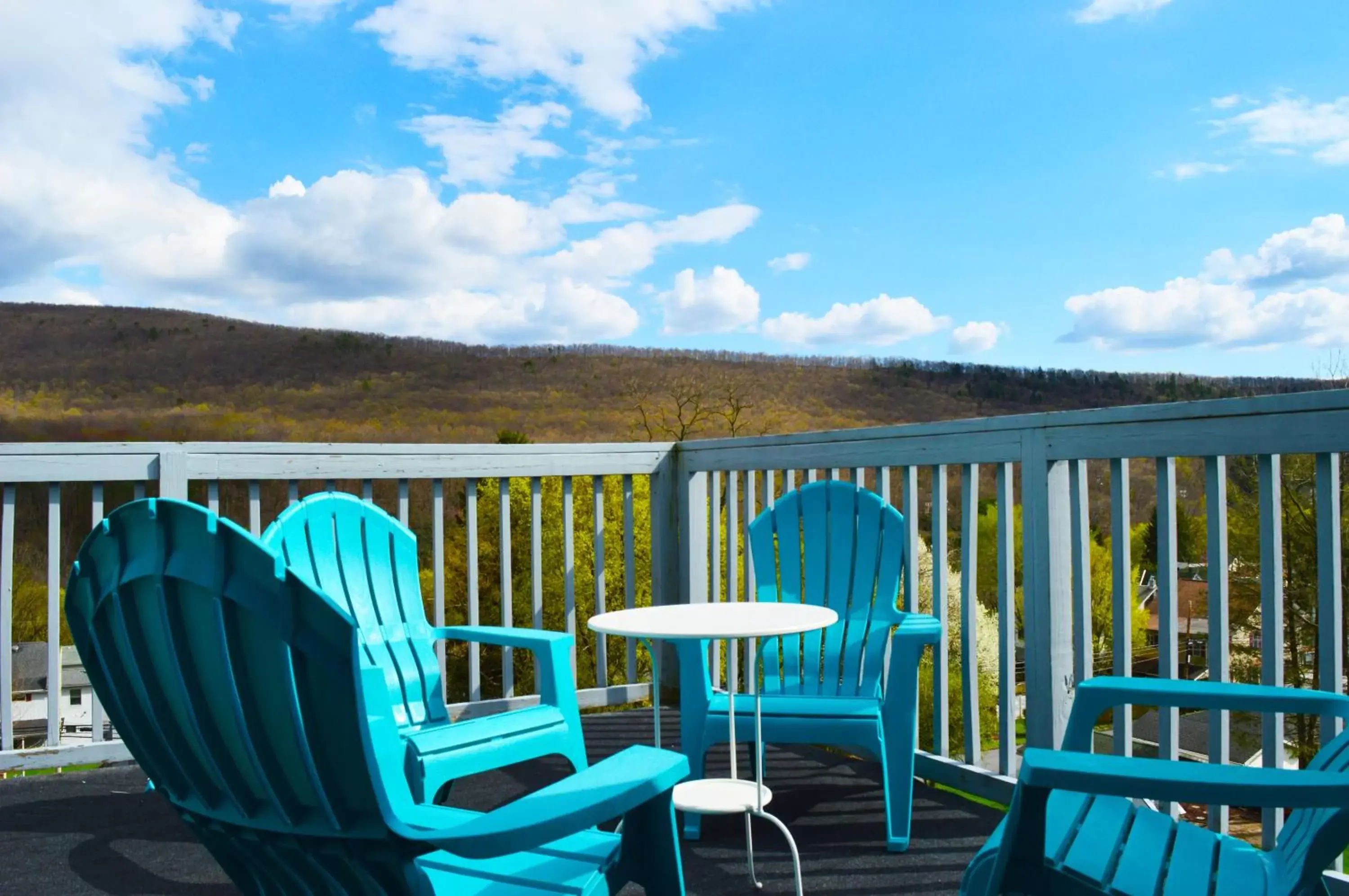 Balcony/Terrace in Mountain View Suites