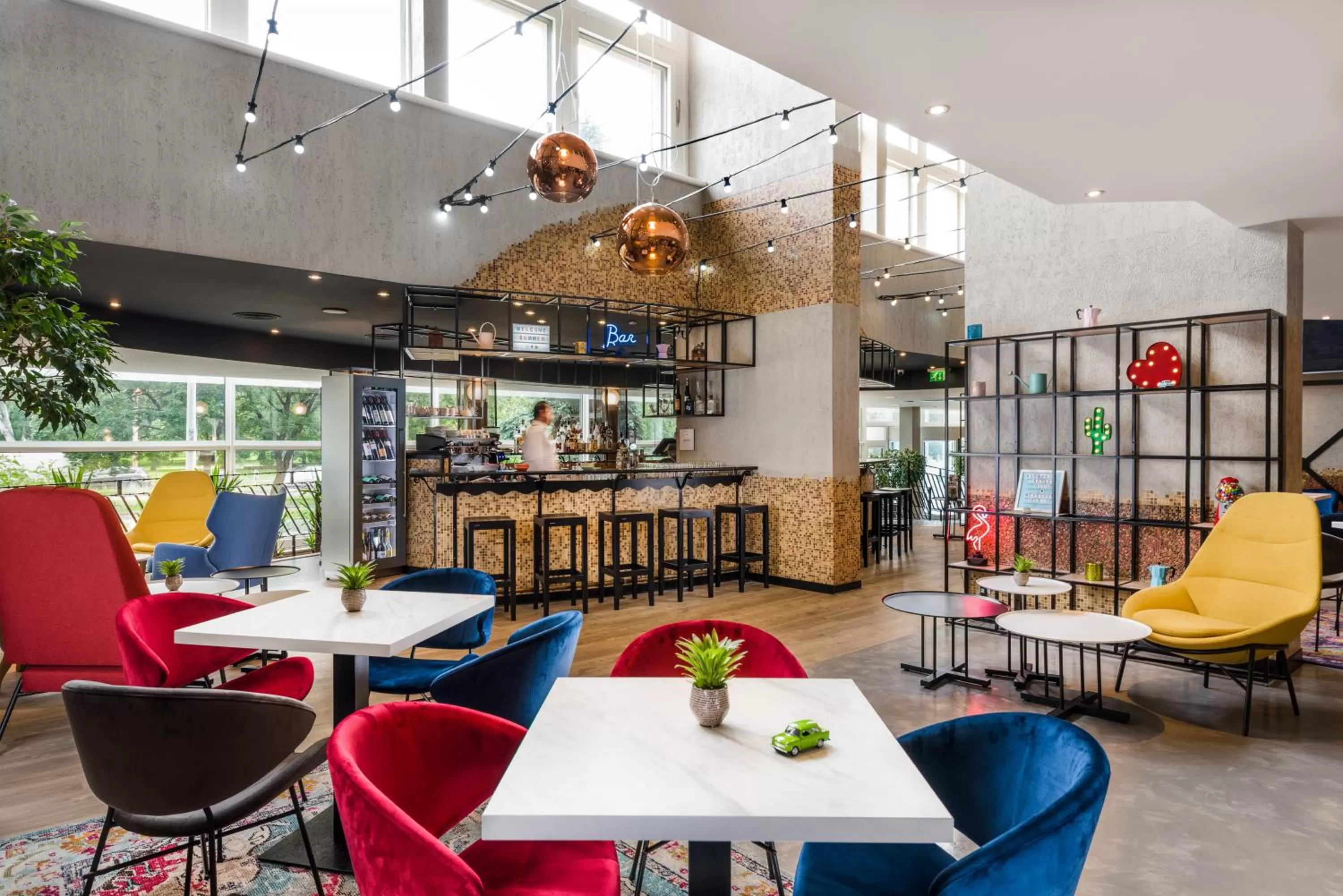 Lounge or bar in ibis Budapest Castle Hill