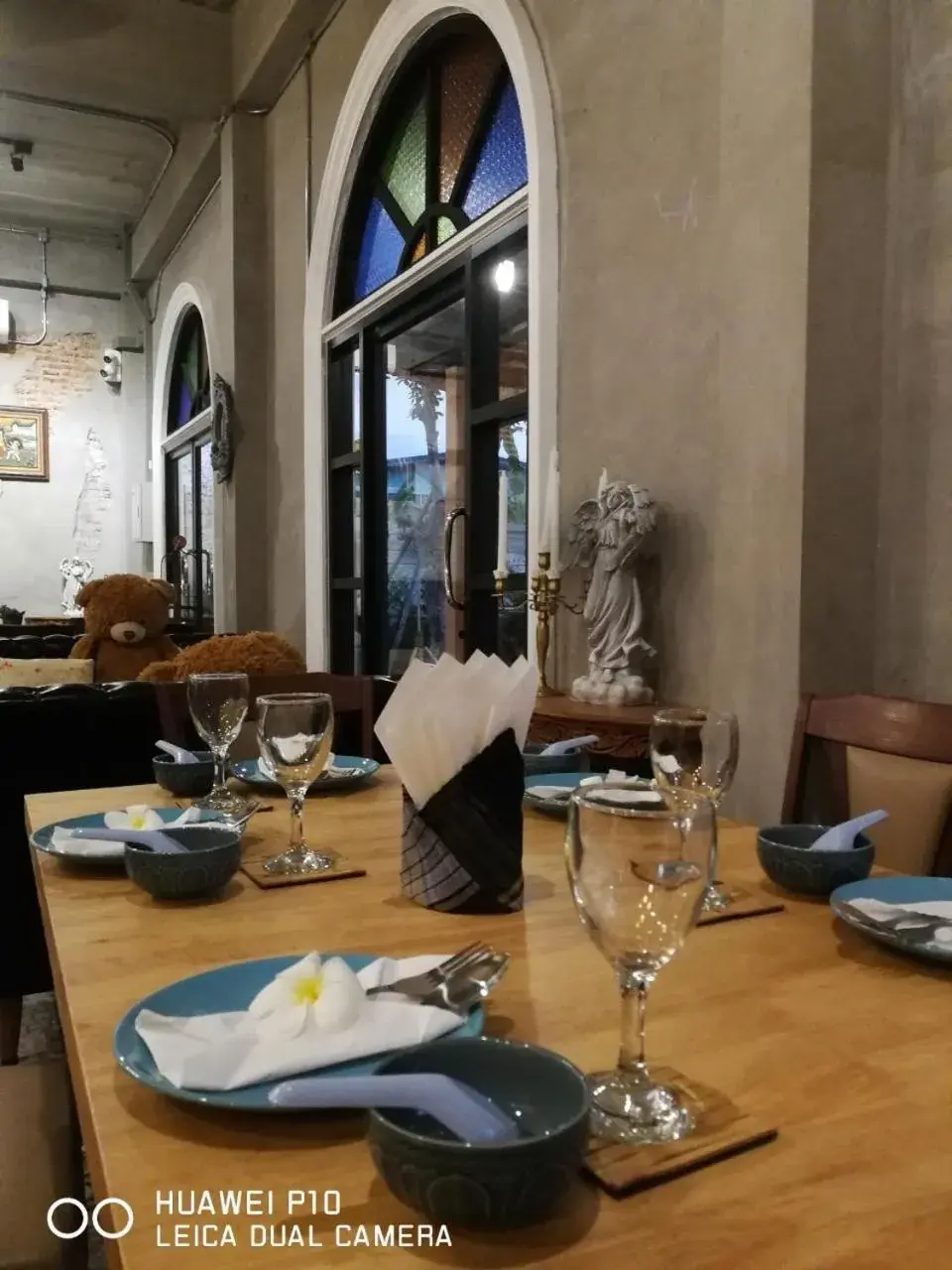 Restaurant/Places to Eat in Aen Guy Boutique Hotel