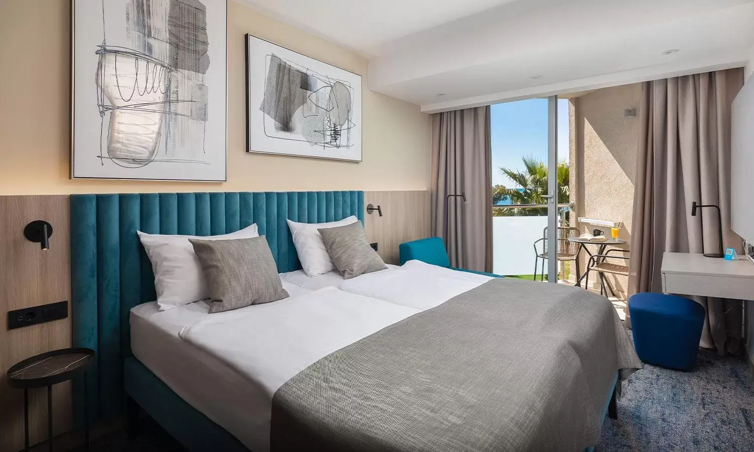 Superior Double Room with Seaside Balcony  in Aminess Maestral Hotel