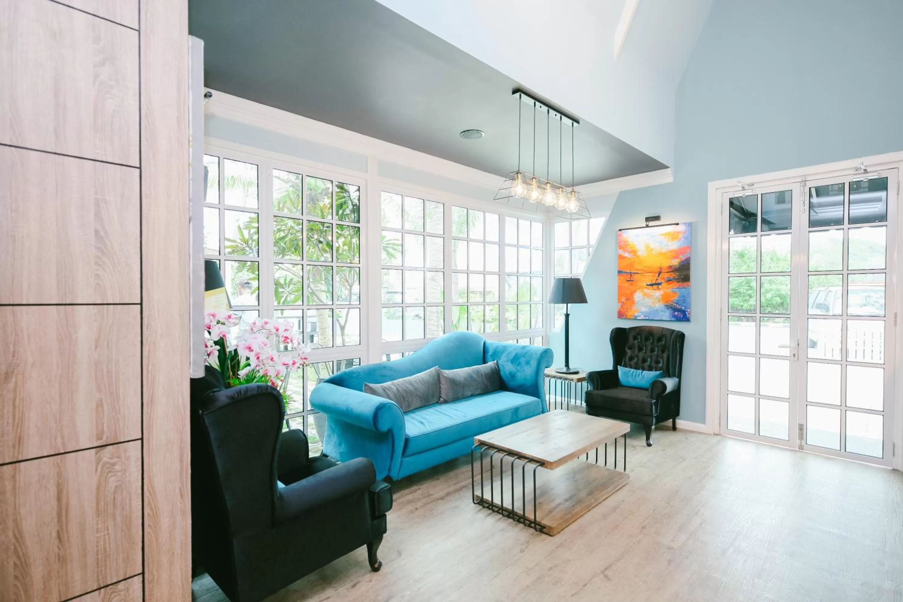 Seating area in Royale Chenang Resort