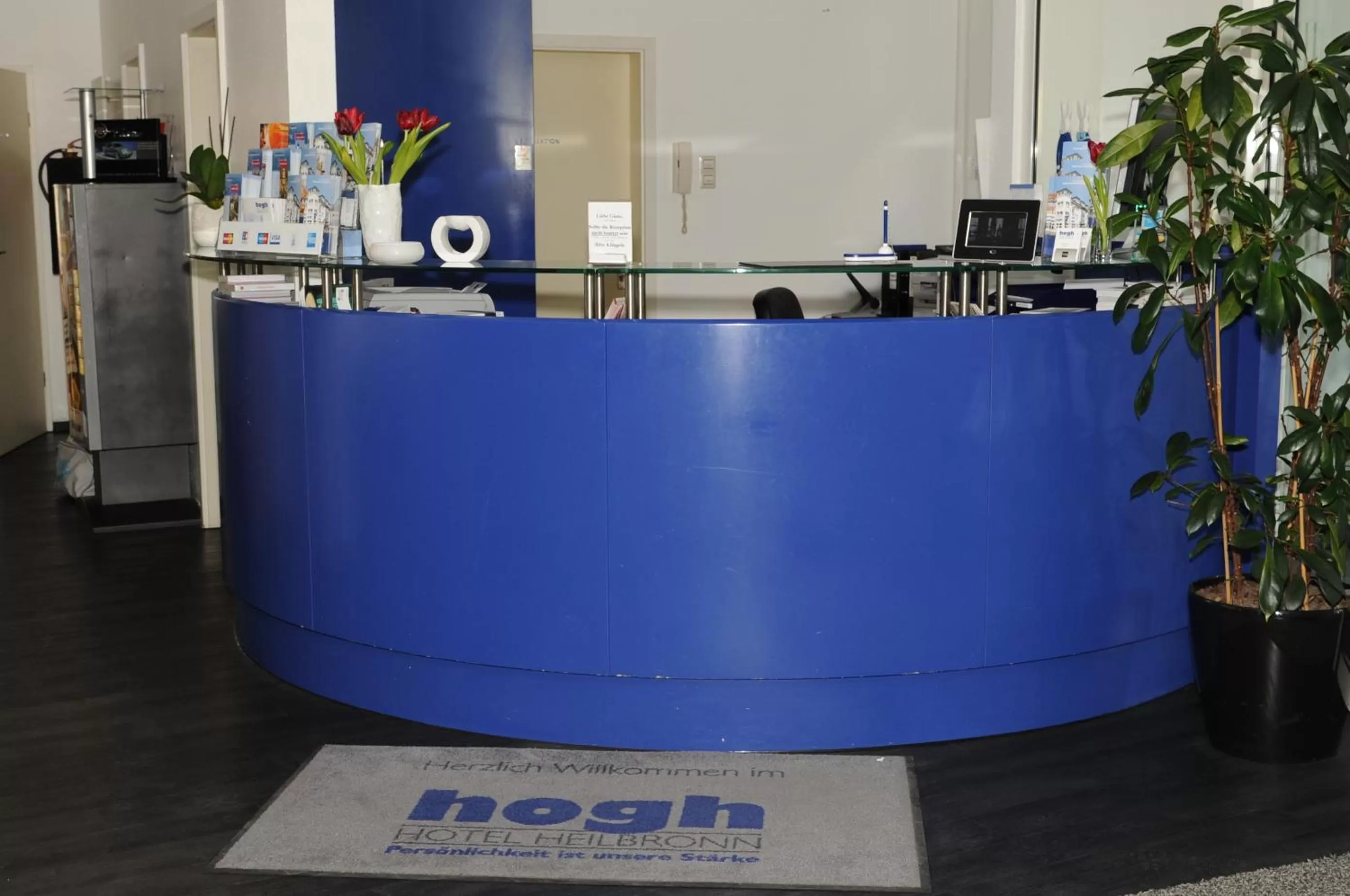 Lobby or reception in hogh Hotel Heilbronn