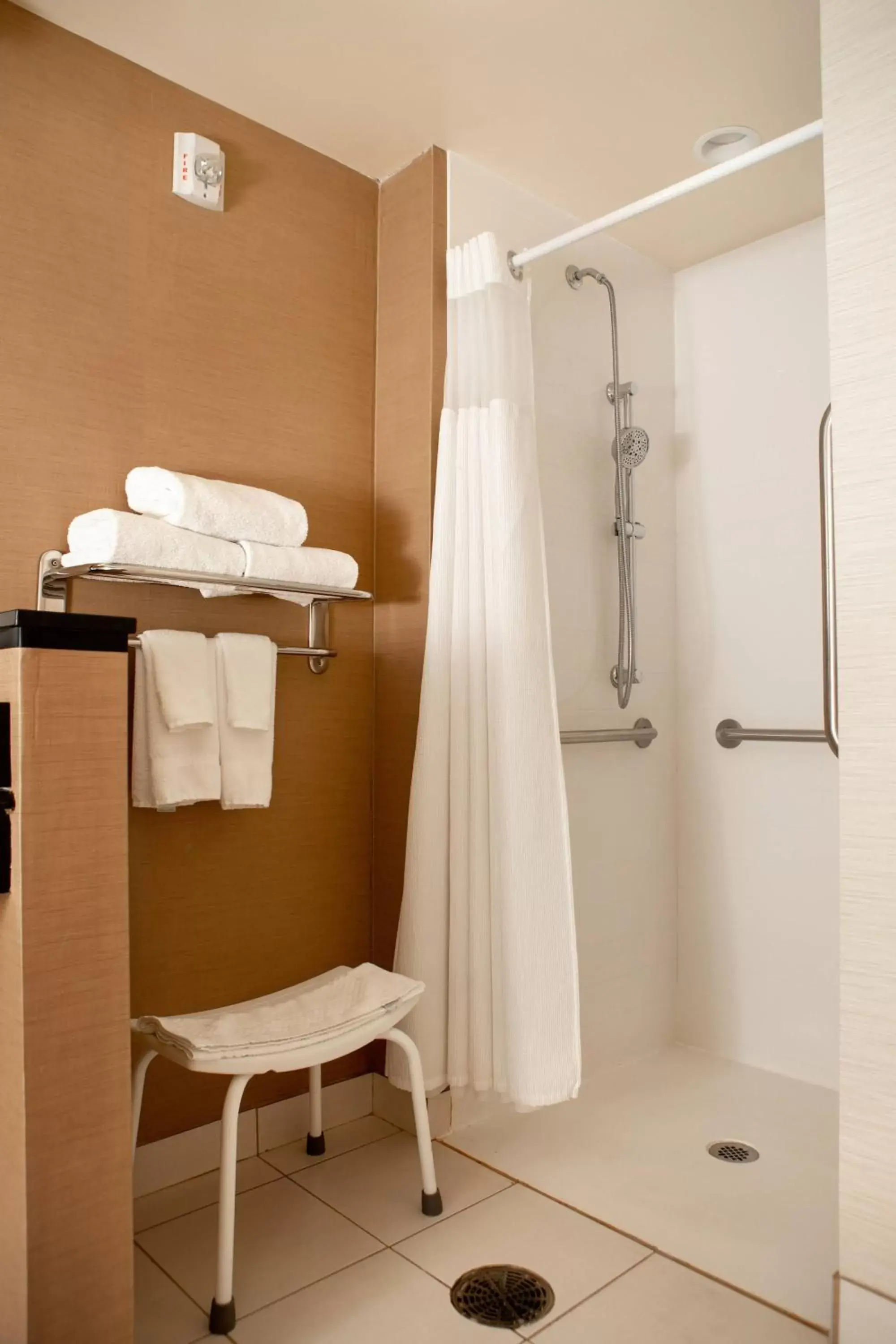 Bathroom in Fairfield Inn & Suites by Marriott Fayetteville North