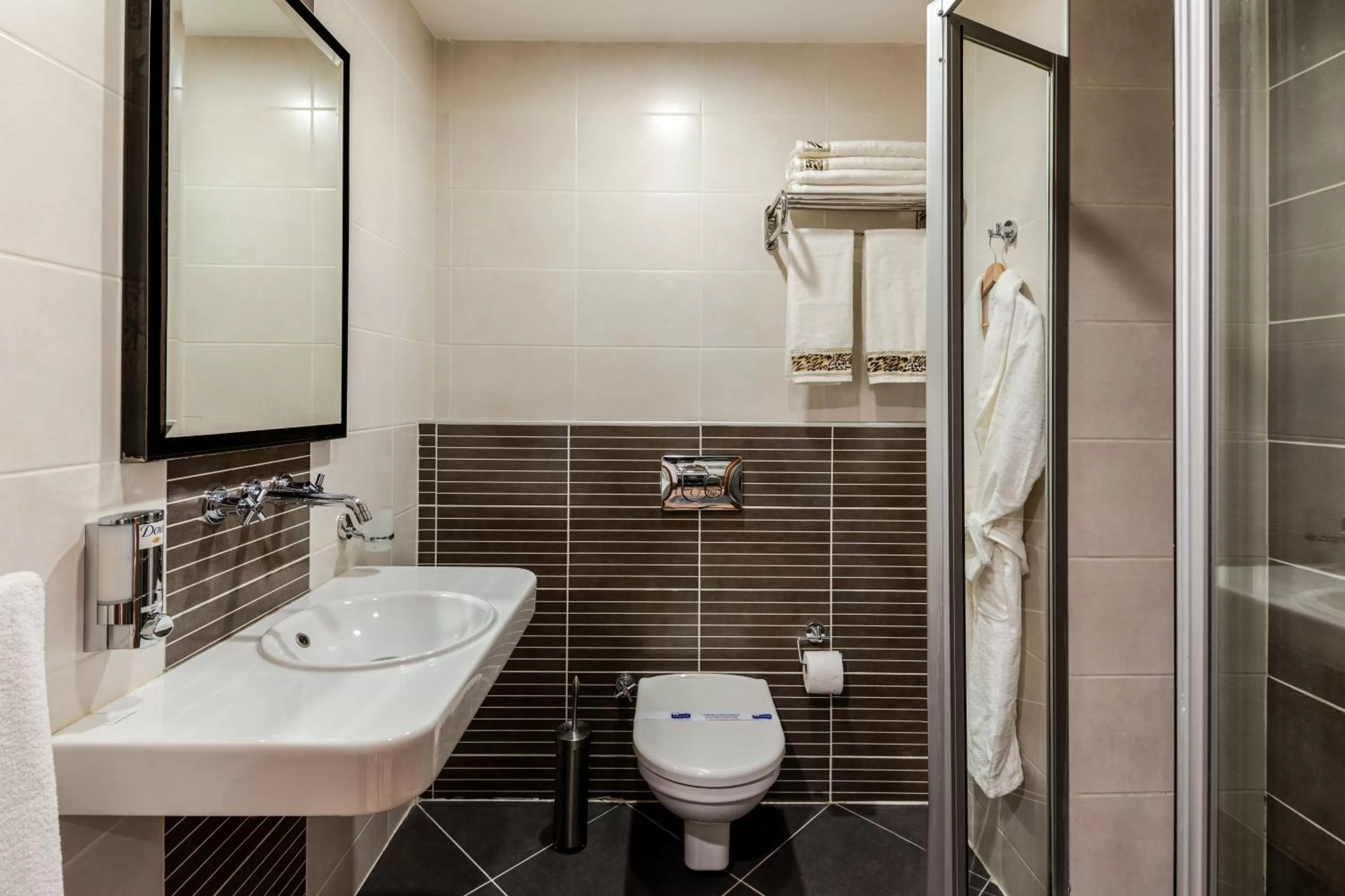 Bathroom in Parkhouse Hotel & Spa