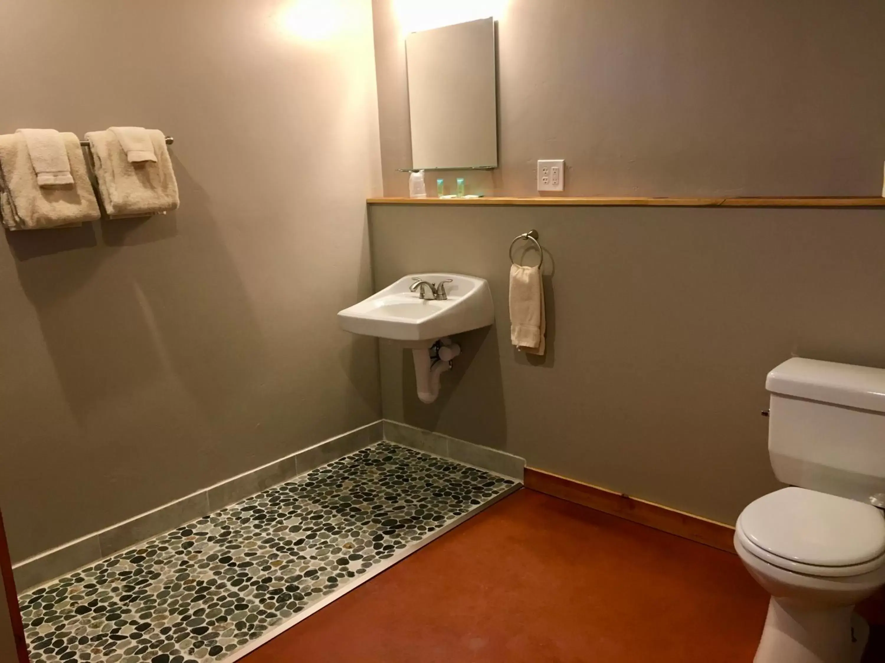 Toilet, Bathroom in Lee's Ferry Lodge at Vermilion Cliffs